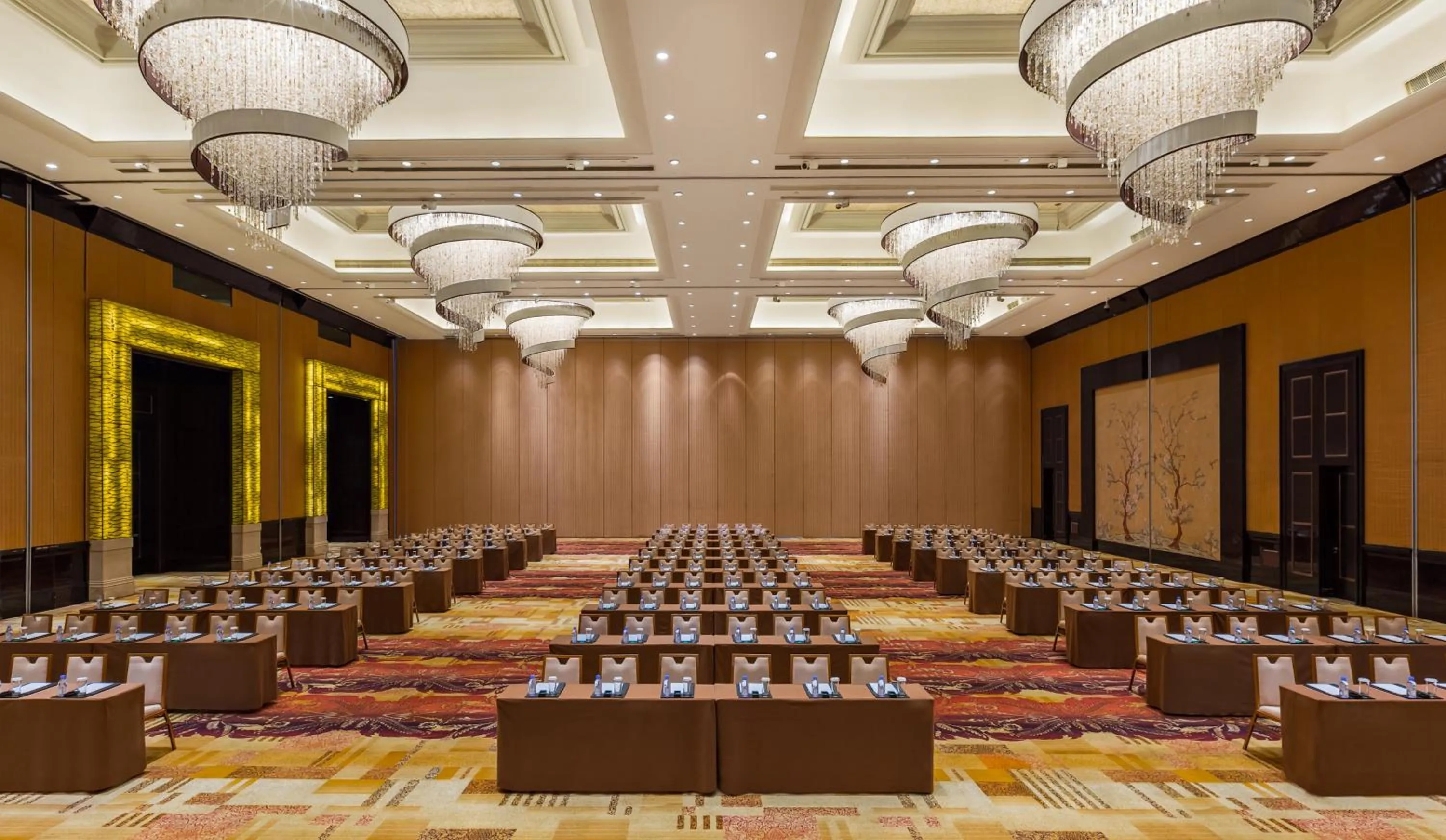 Meeting/conference room in InterContinental Wuxi by IHG
