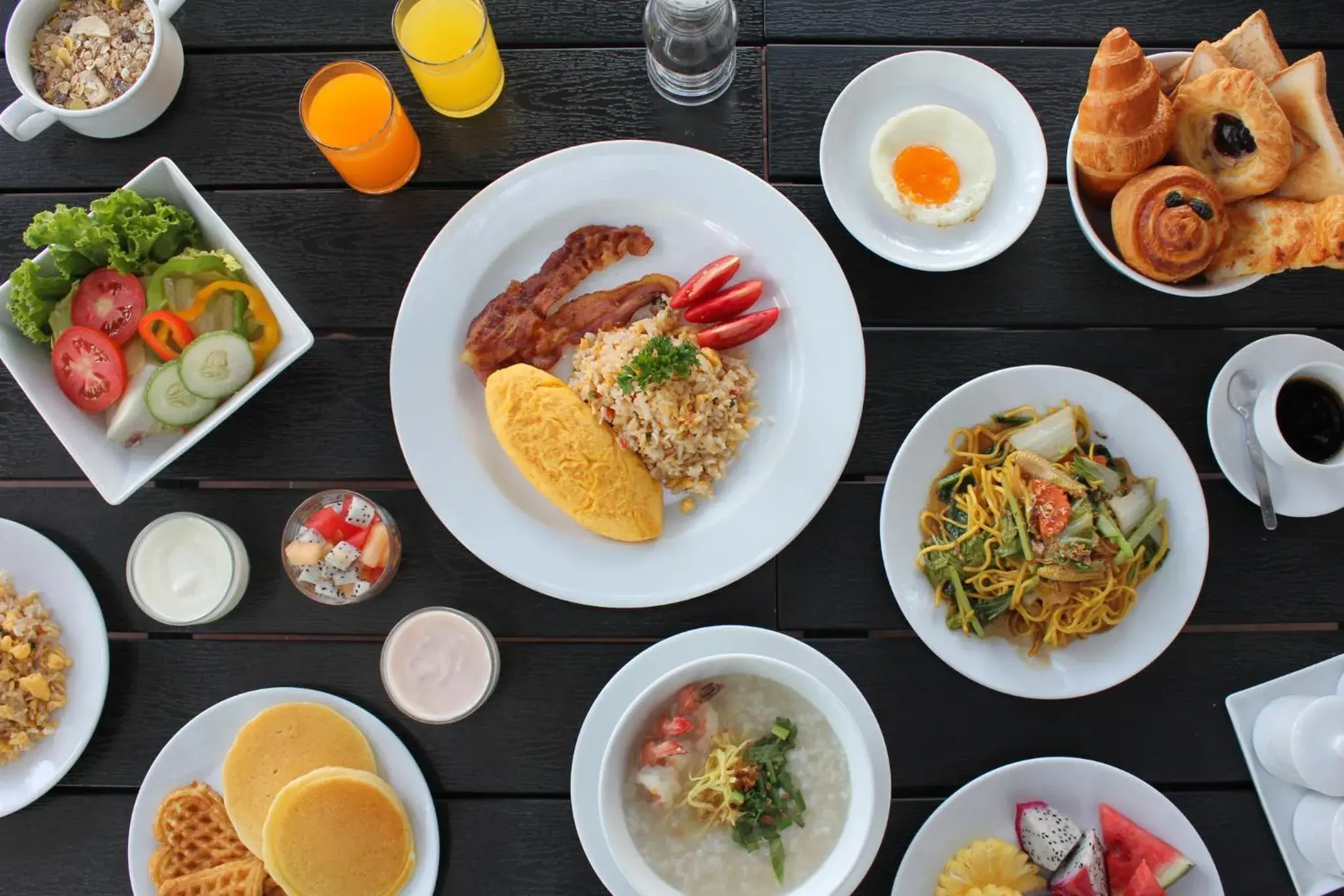 Food and drinks in The Palmery Resort Food and drinks in The Palmery Resort