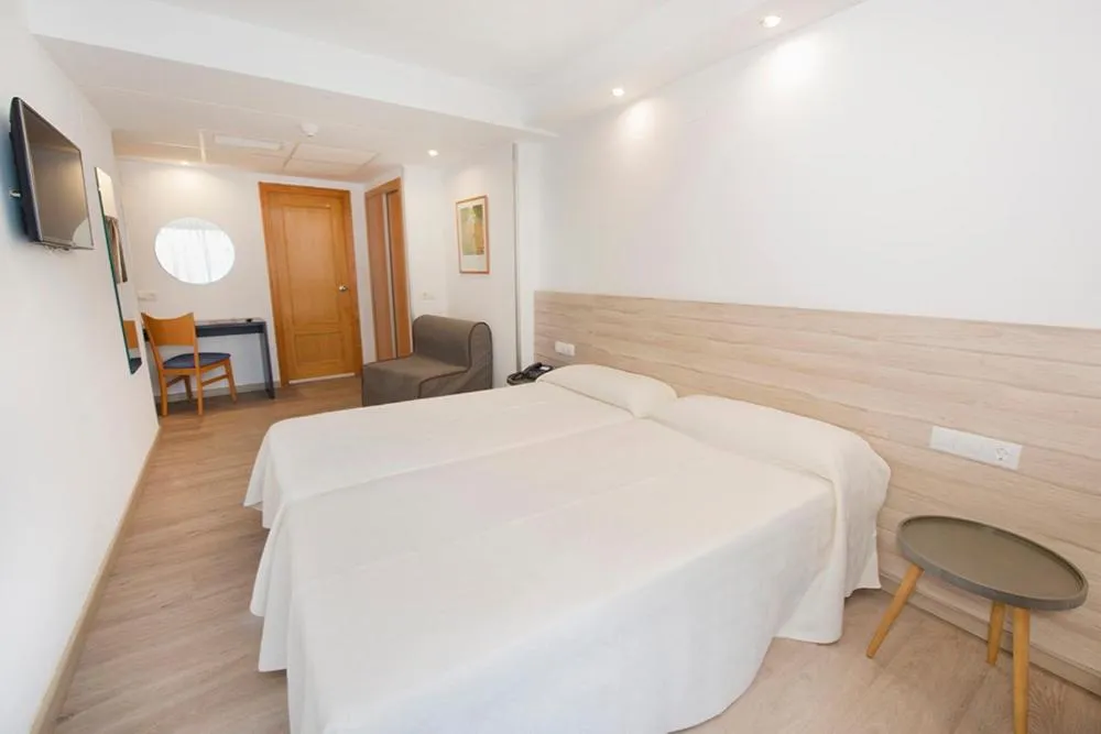 Bed in Hotel Montemar