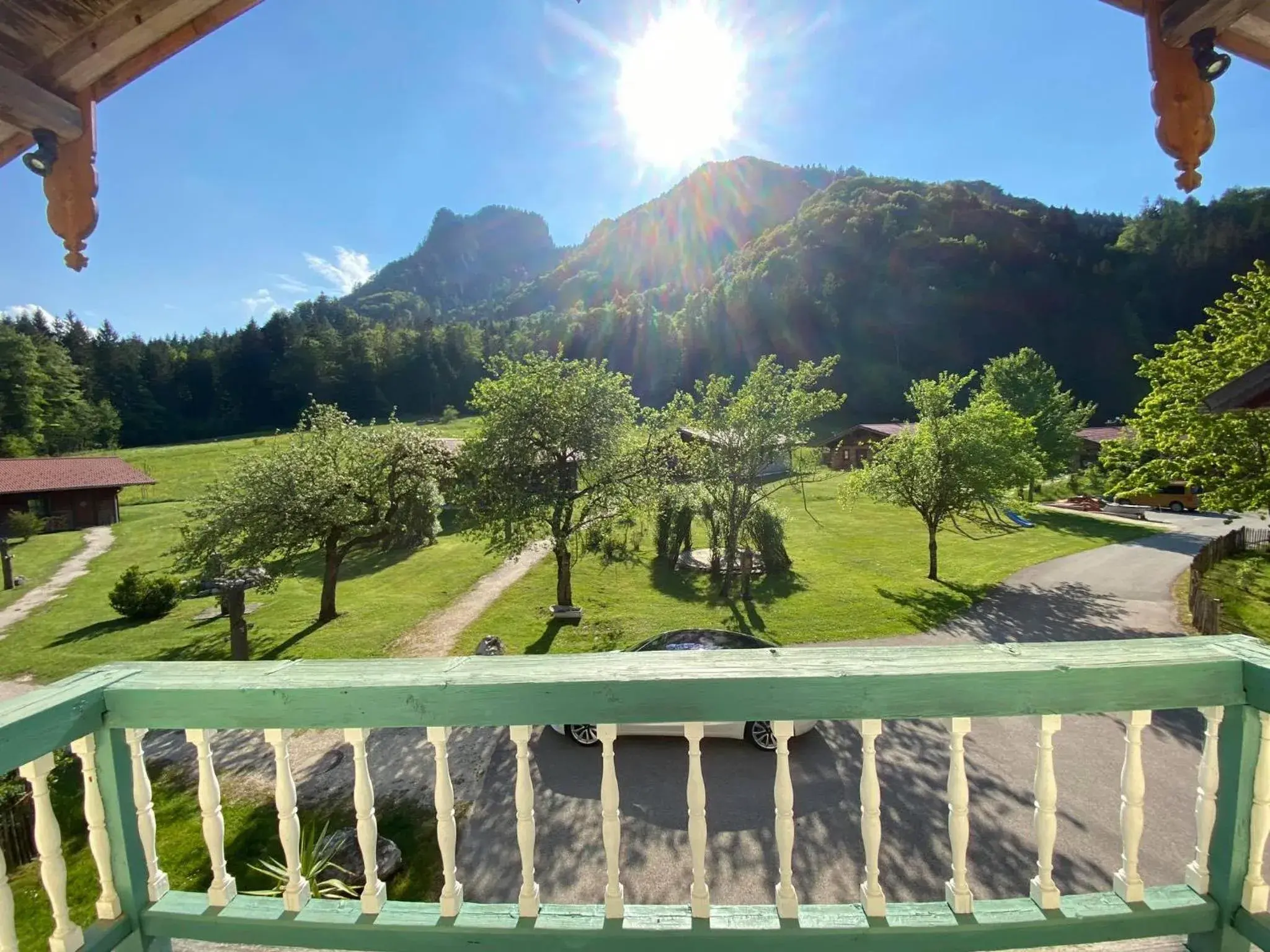 Chalets & Apartments Beim Waicher zwischen Salzburg und Chiemsee Chalets & Apartments Beim Waicher zwischen Salzburg und Chiemsee