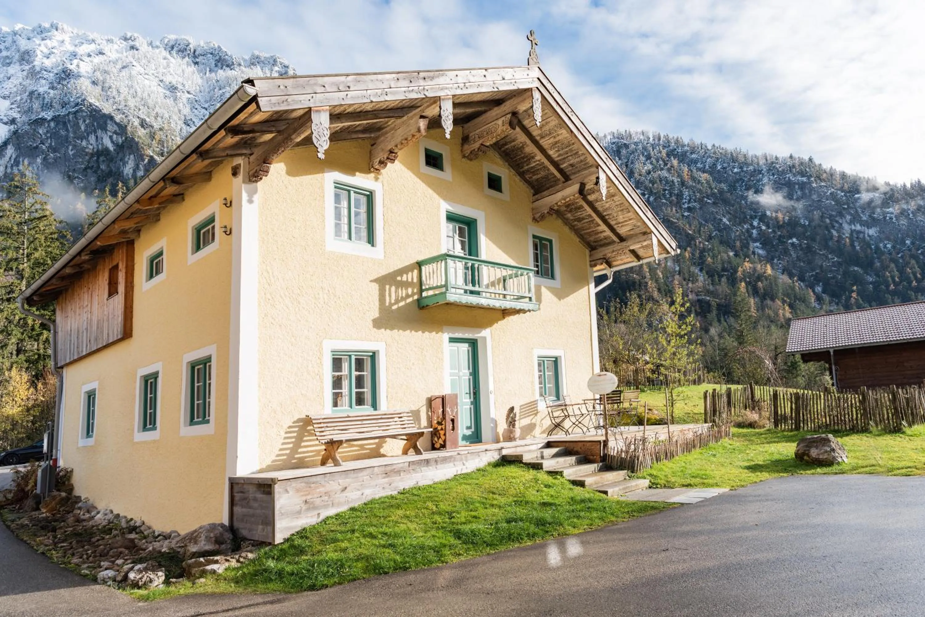Lobby or reception in Chalets & Apartments Beim Waicher zwischen Salzburg und Chiemsee