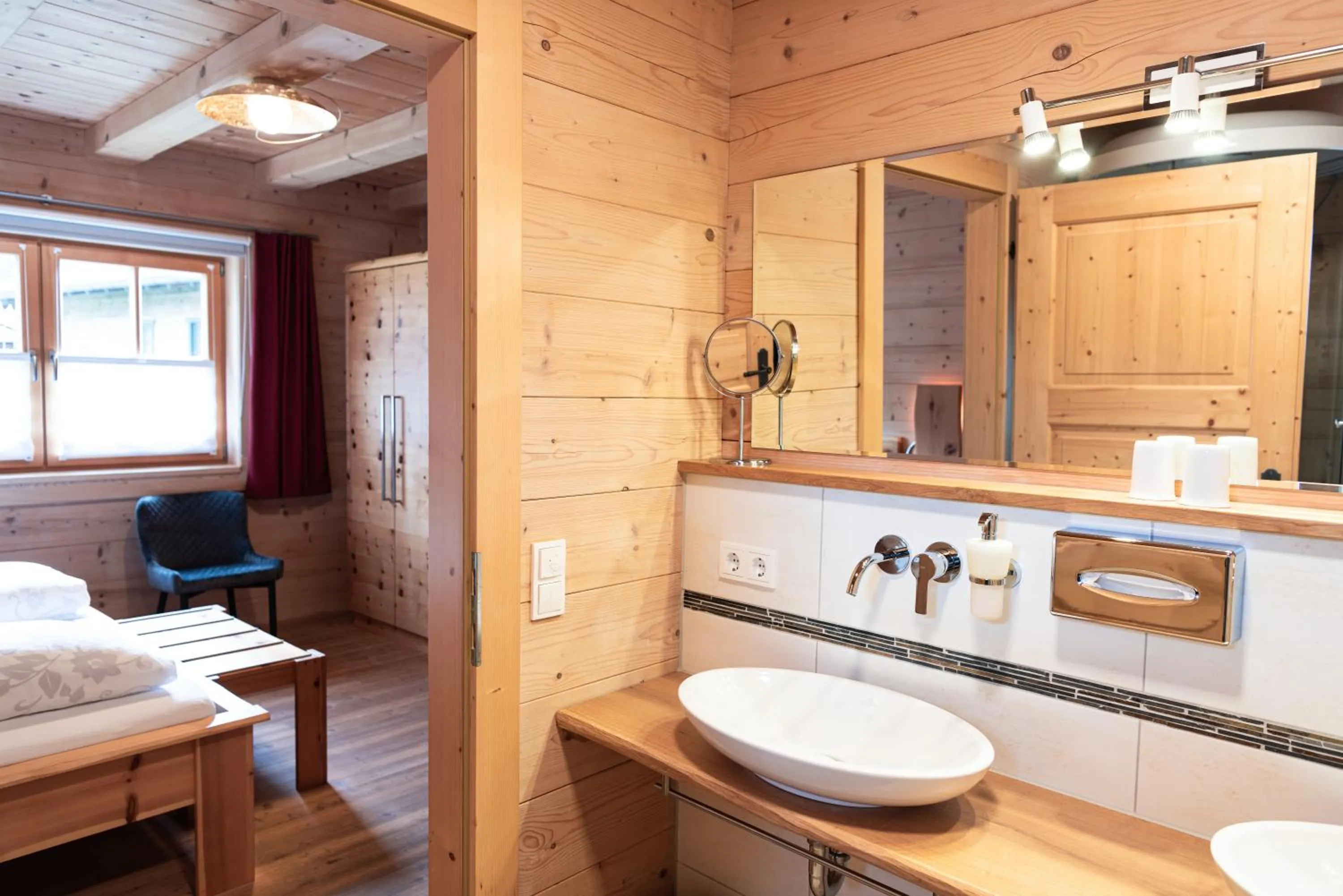 Bathroom in Chalets & Apartments Beim Waicher zwischen Salzburg und Chiemsee
