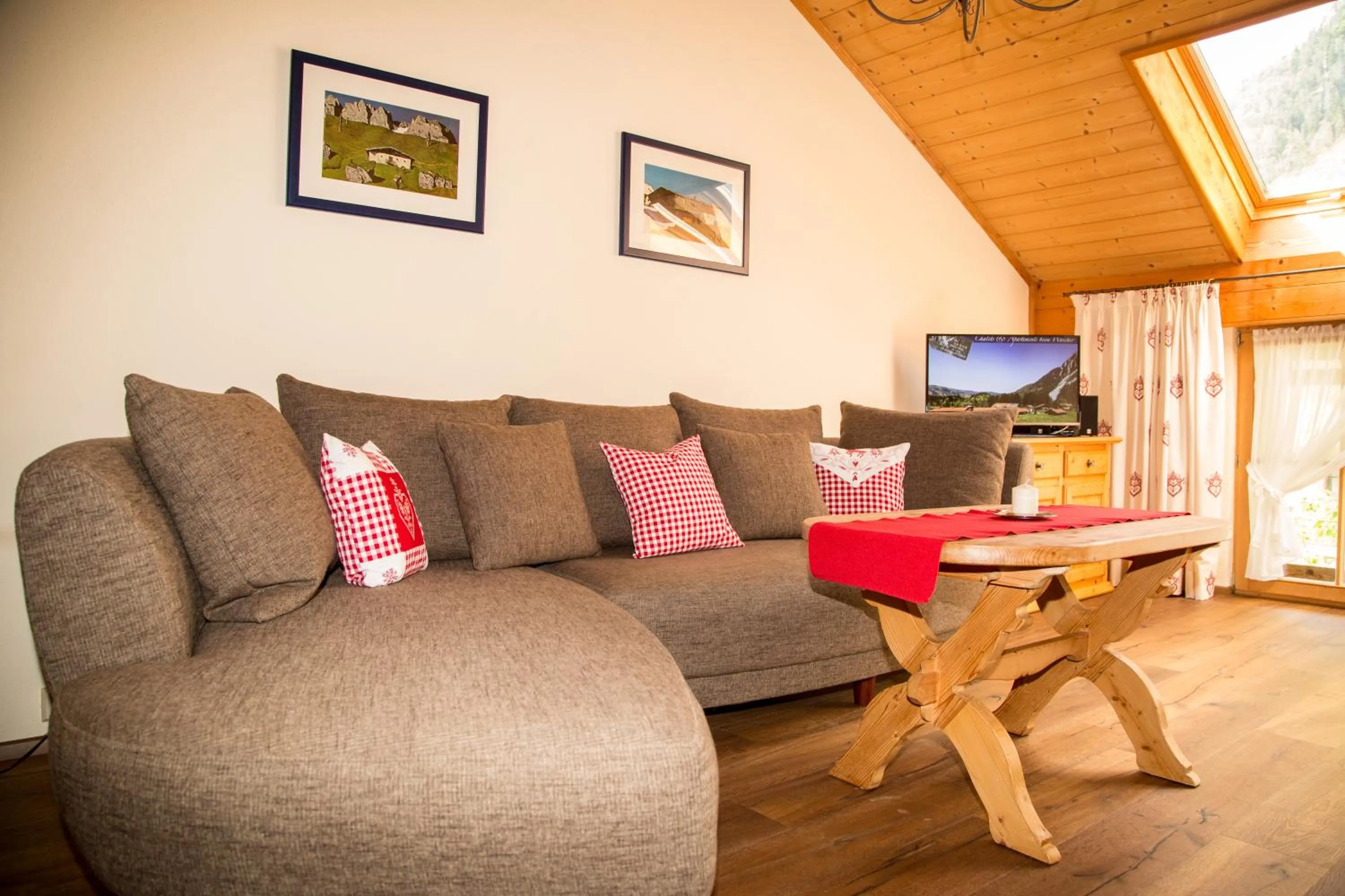 Living room in Chalets & Apartments Beim Waicher zwischen Salzburg und Chiemsee