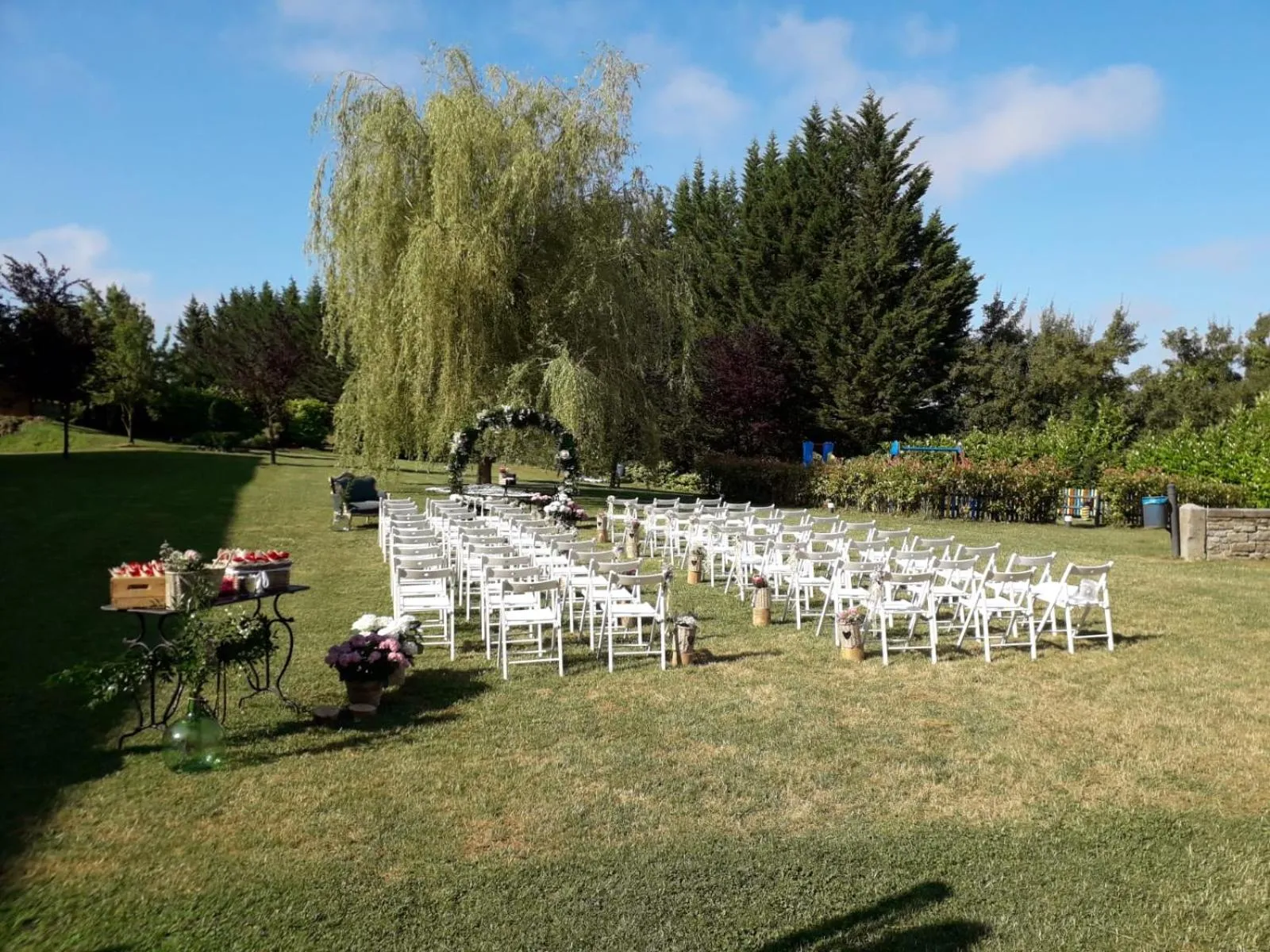 Garden in Parador de Argómaniz
