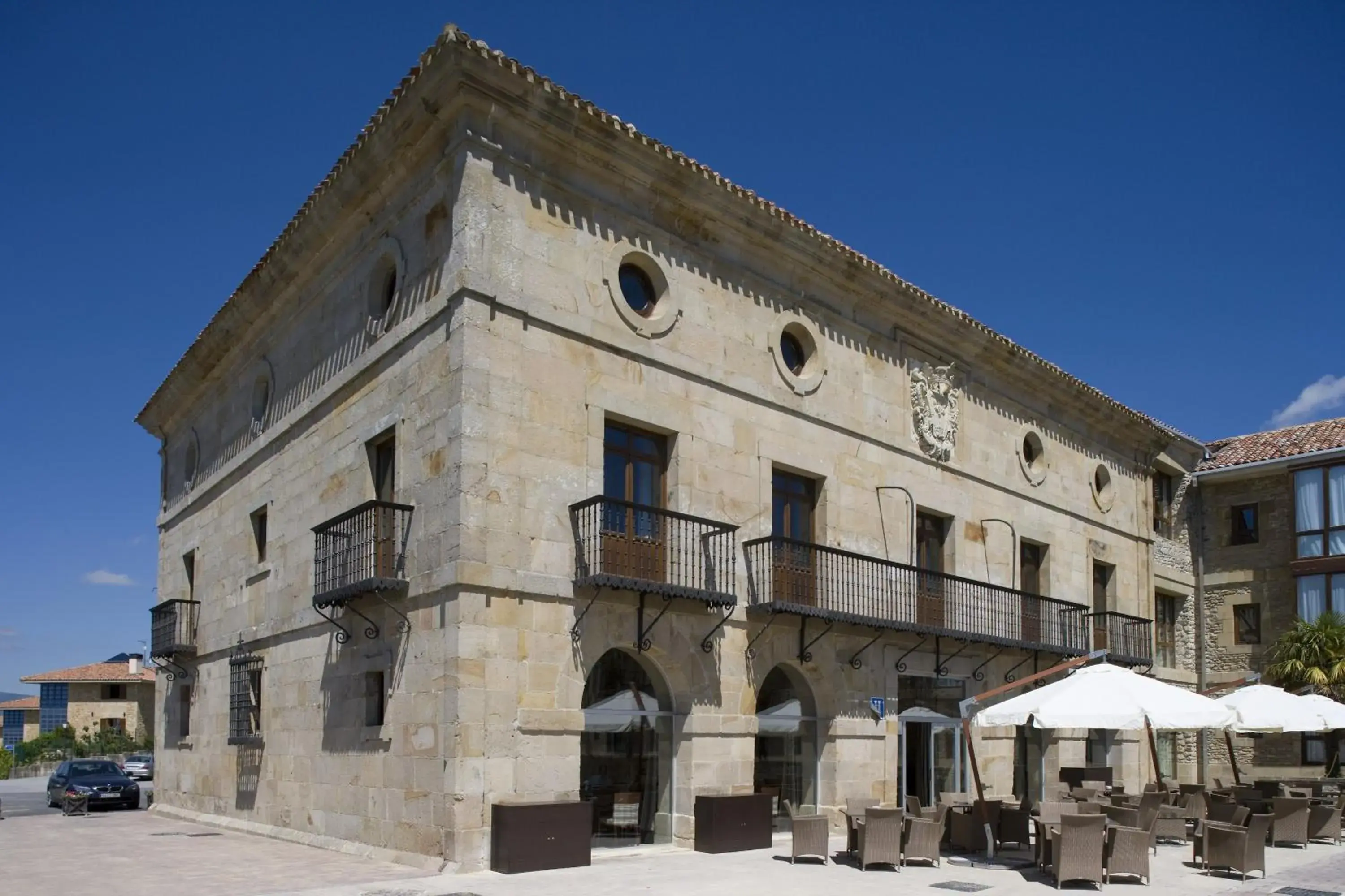 Property building in Parador de Argómaniz Property building in Parador de Argómaniz