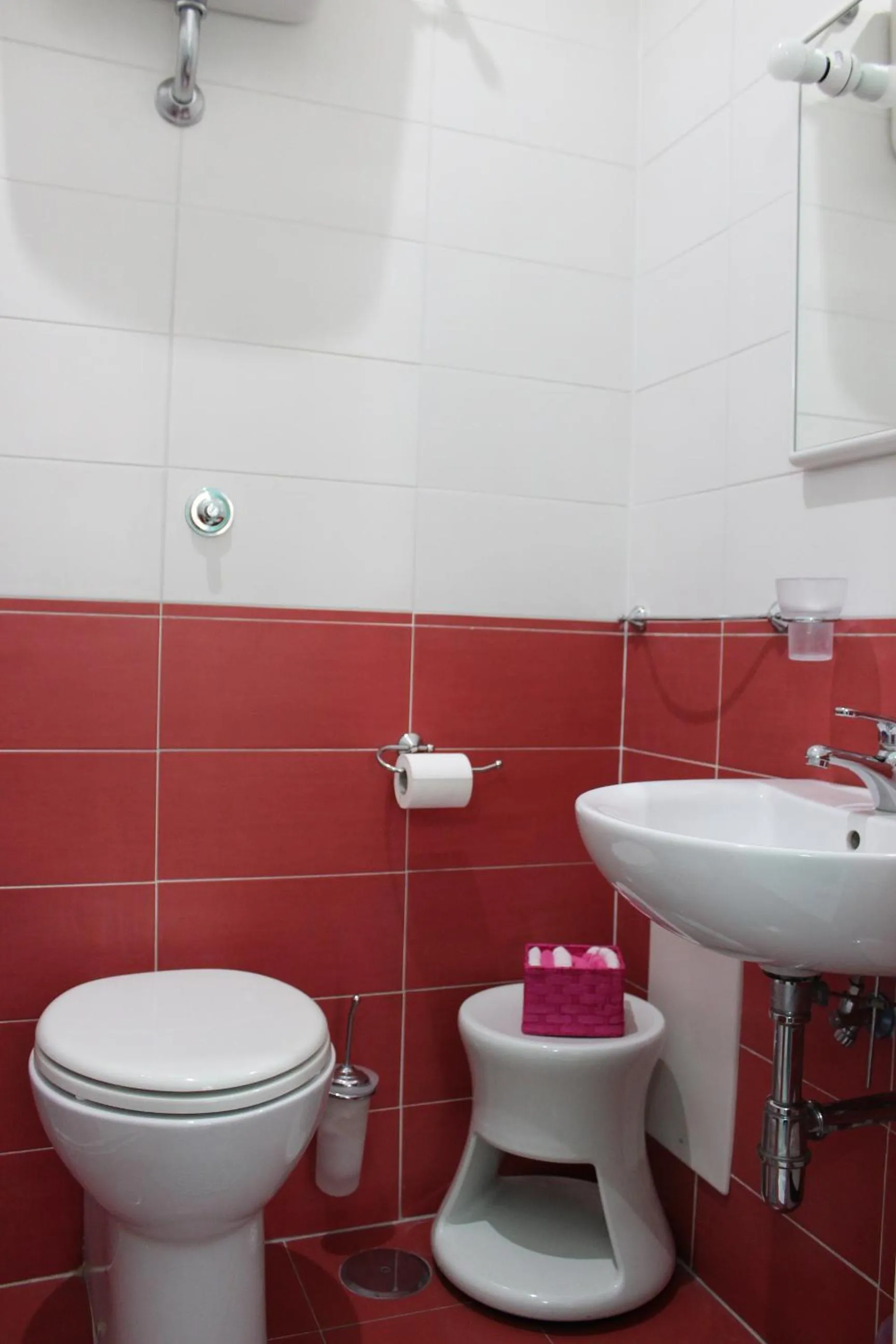 Bathroom in Viaggio a Napoli B&B