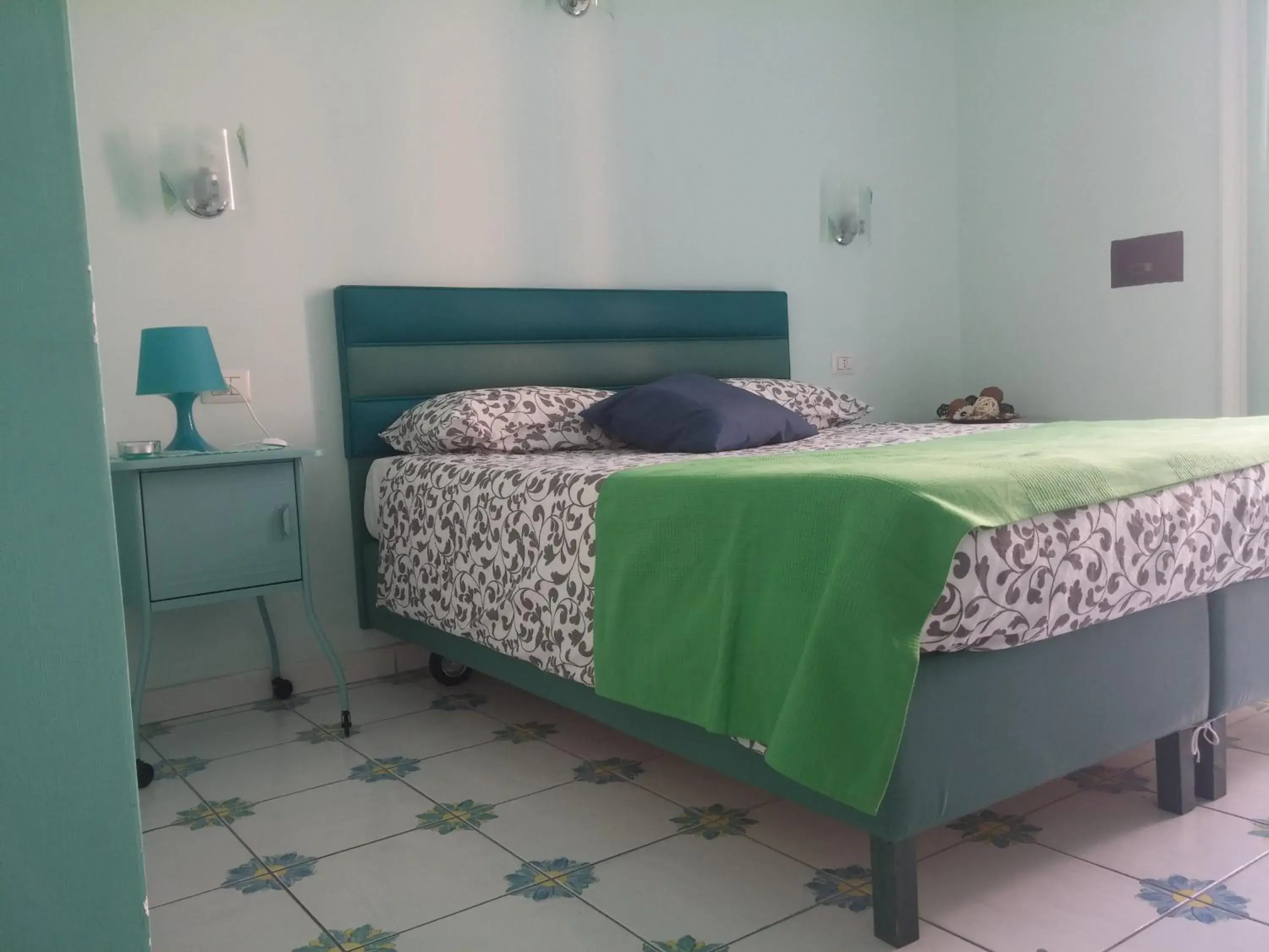 Triple Room in Viaggio a Napoli B&B Triple Room in Viaggio a Napoli B&B