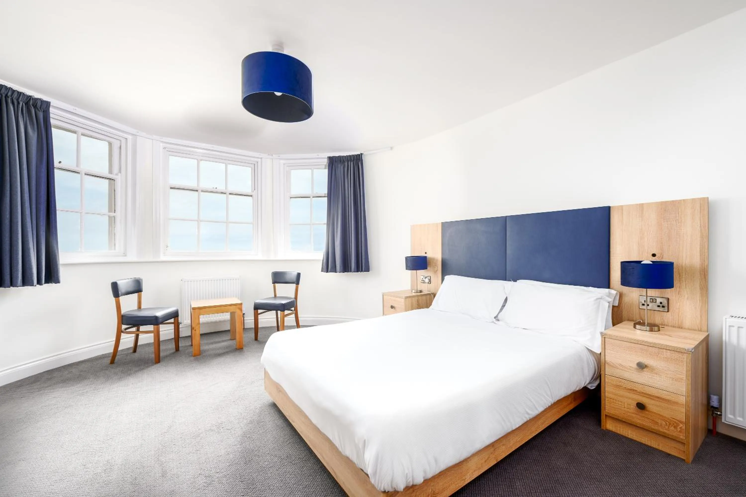 Bedroom, Bed in The Esplanade Hotel