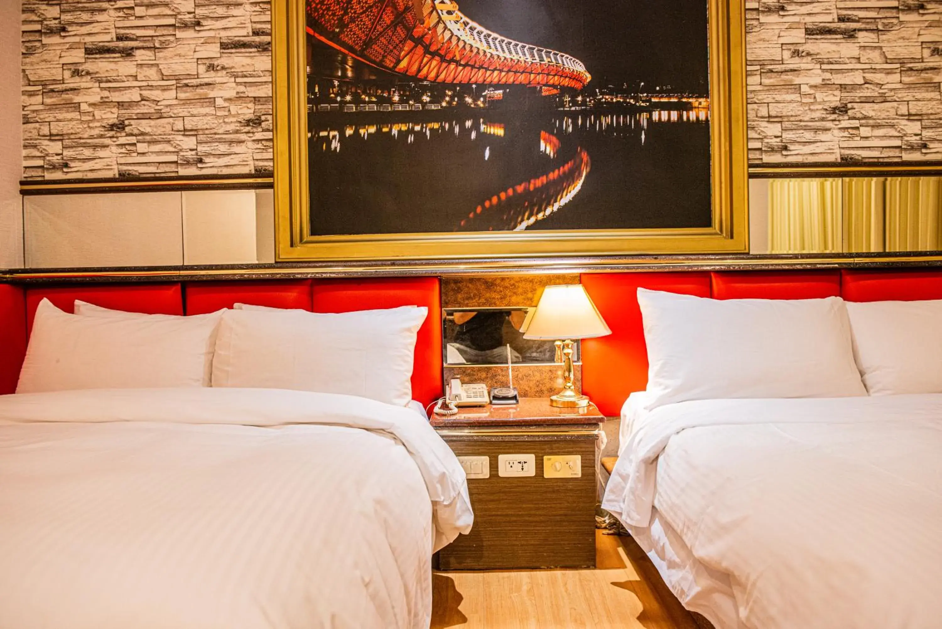 Bedroom, Bed in Wenpin Hotel - Pier 2