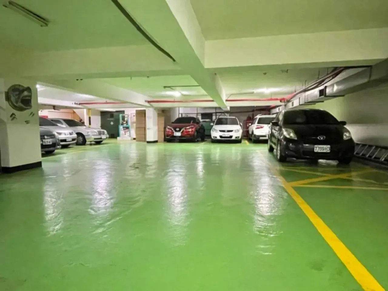 Parking in Wenpin Hotel - Pier 2