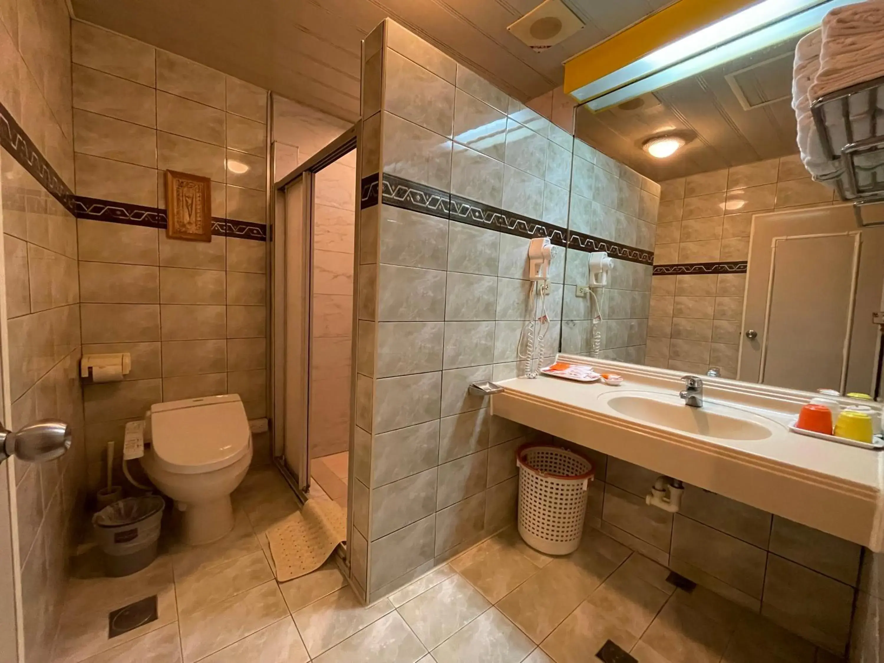 Bathroom in Wenpin Hotel - Pier 2