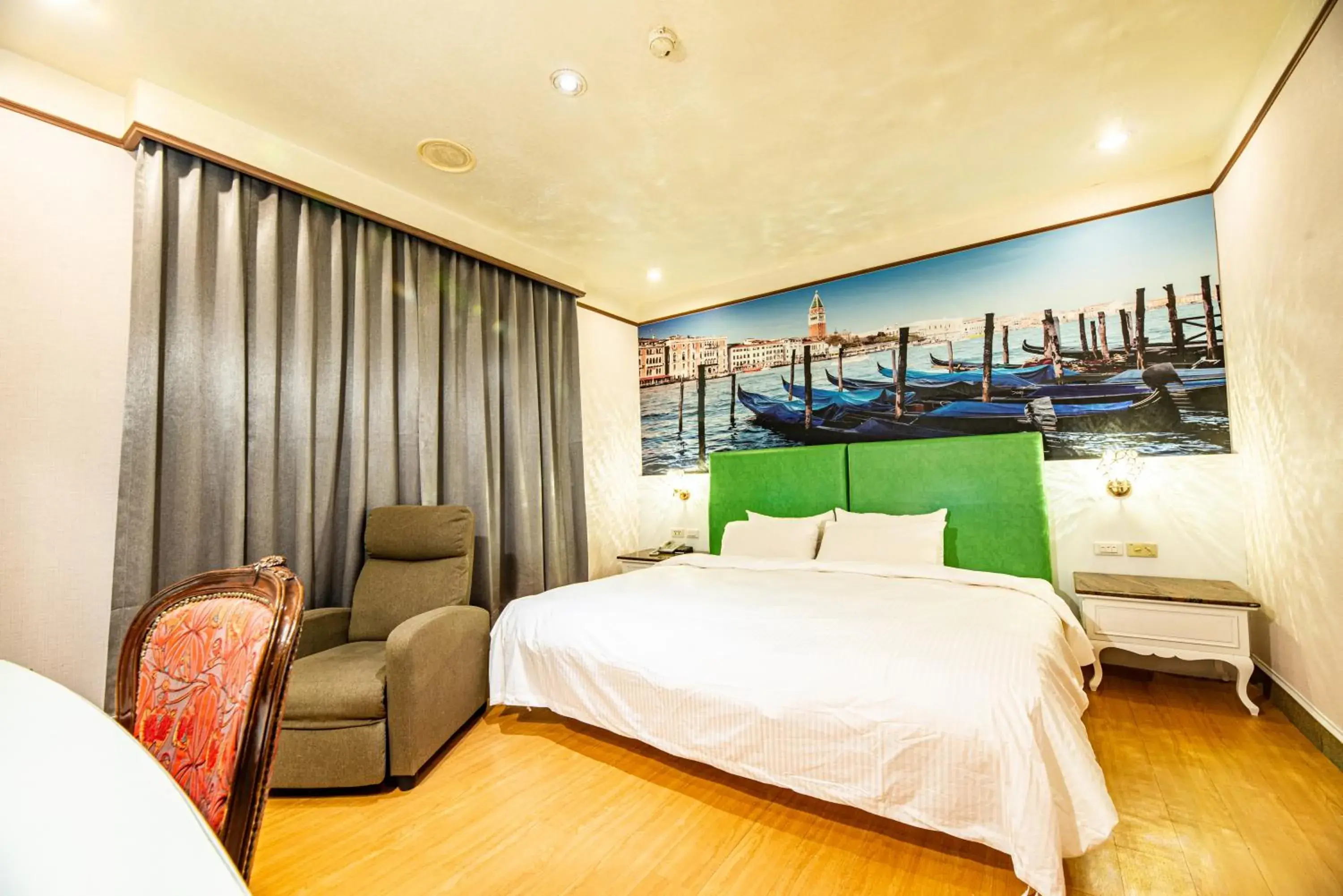 Bed in Wenpin Hotel - Pier 2