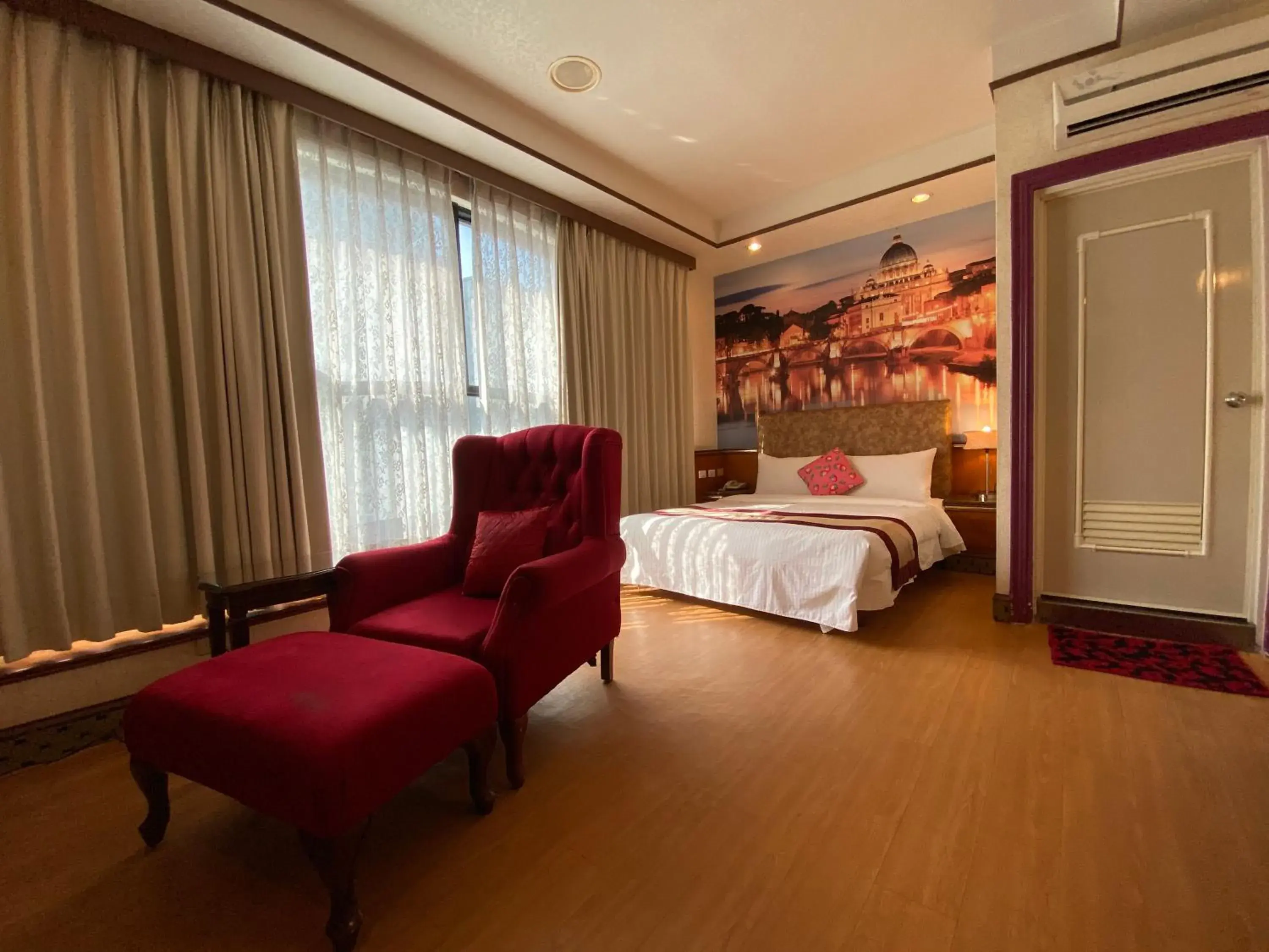 Photo of the whole room in Wenpin Hotel - Pier 2