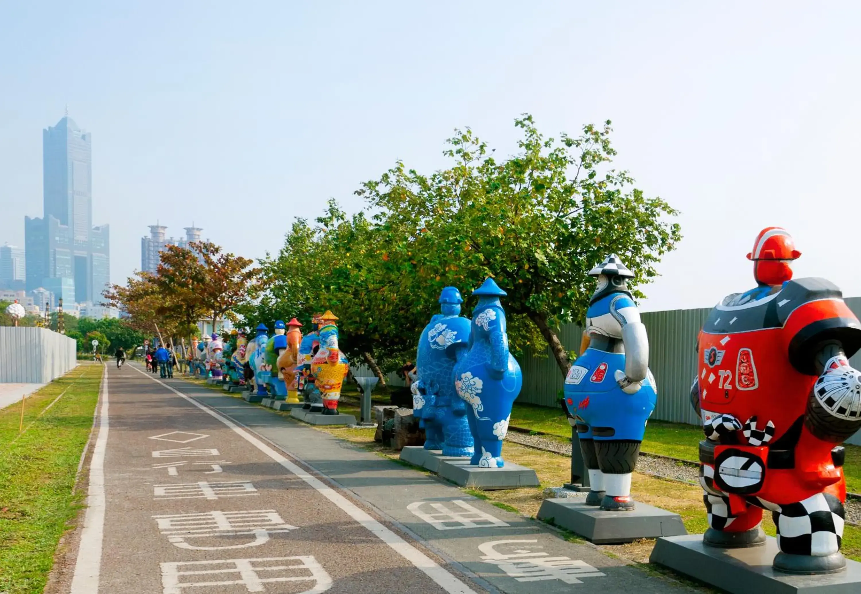 Nearby landmark in Wenpin Hotel - Pier 2