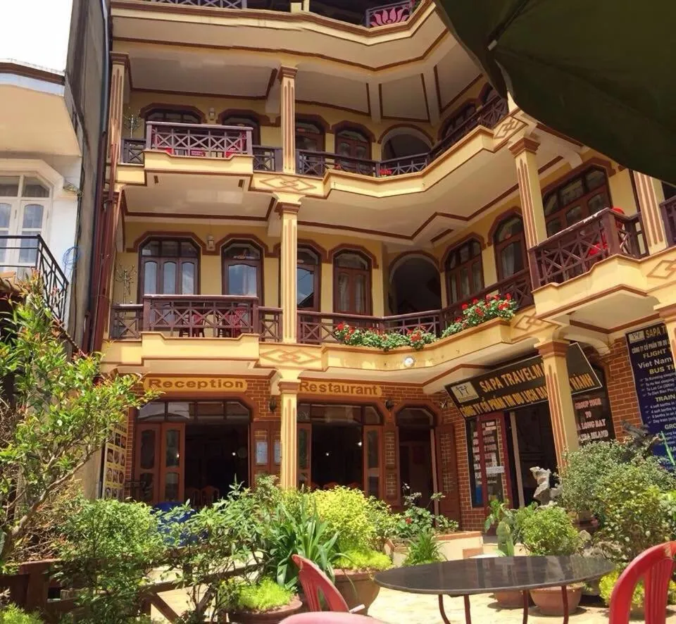 Lotus Hotel