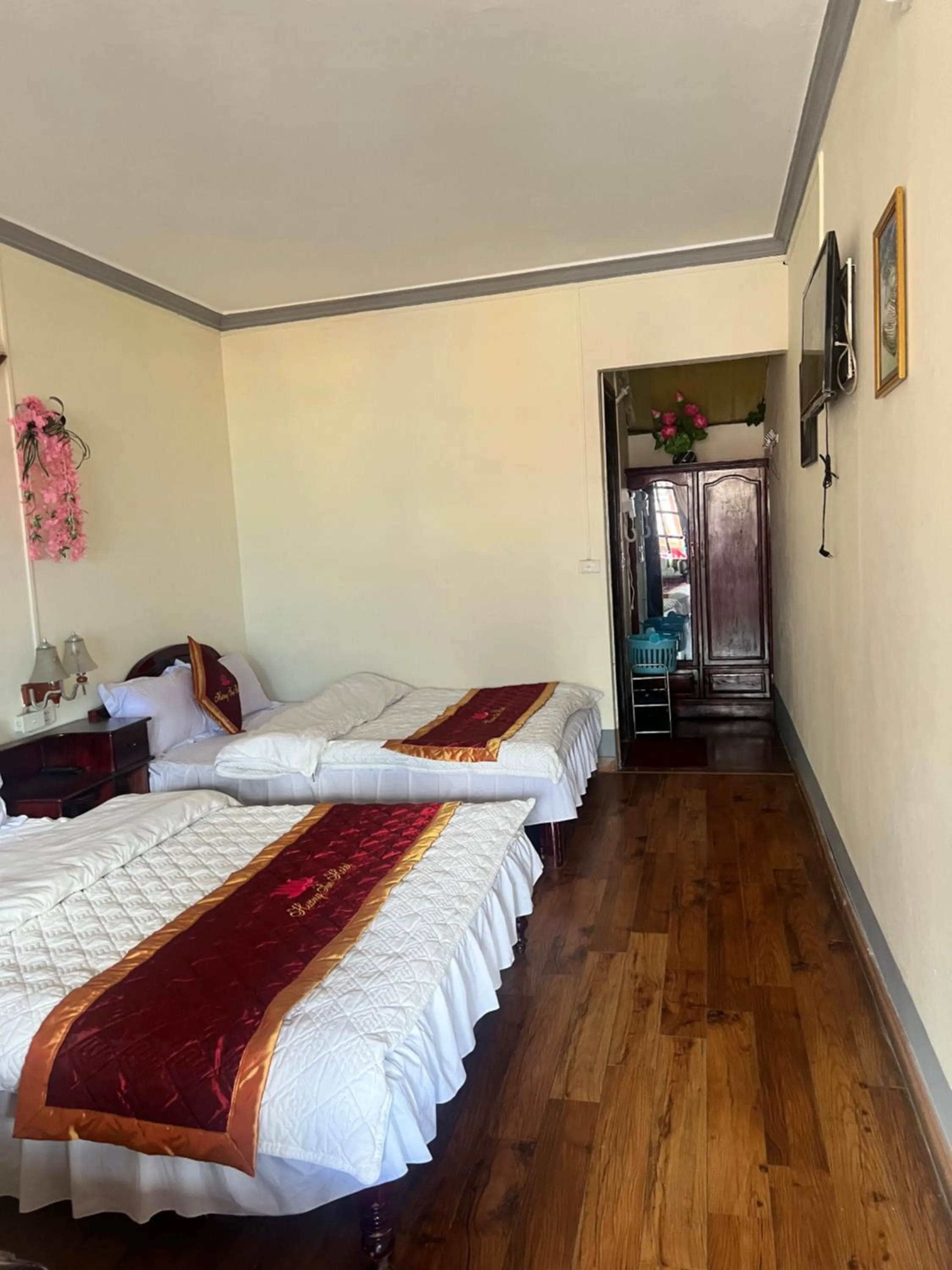 Bed in Lotus Hotel
