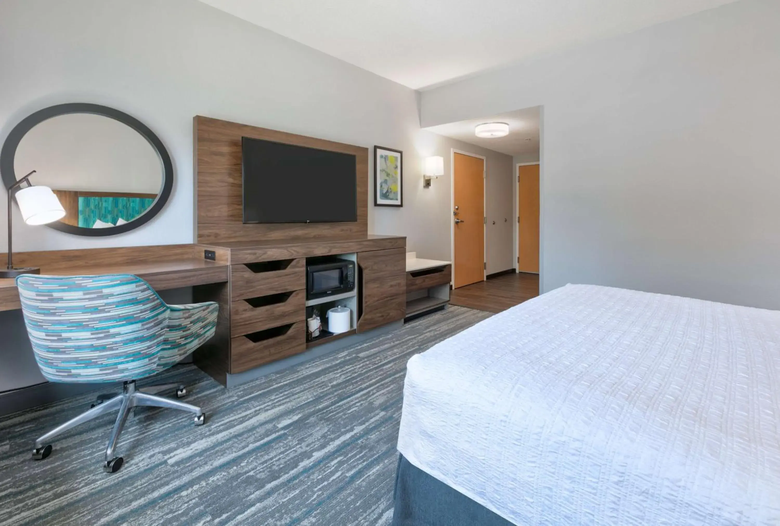 Bedroom, Bed in Hampton Inn Santa Cruz Bedroom, Bed in Hampton Inn Santa Cruz