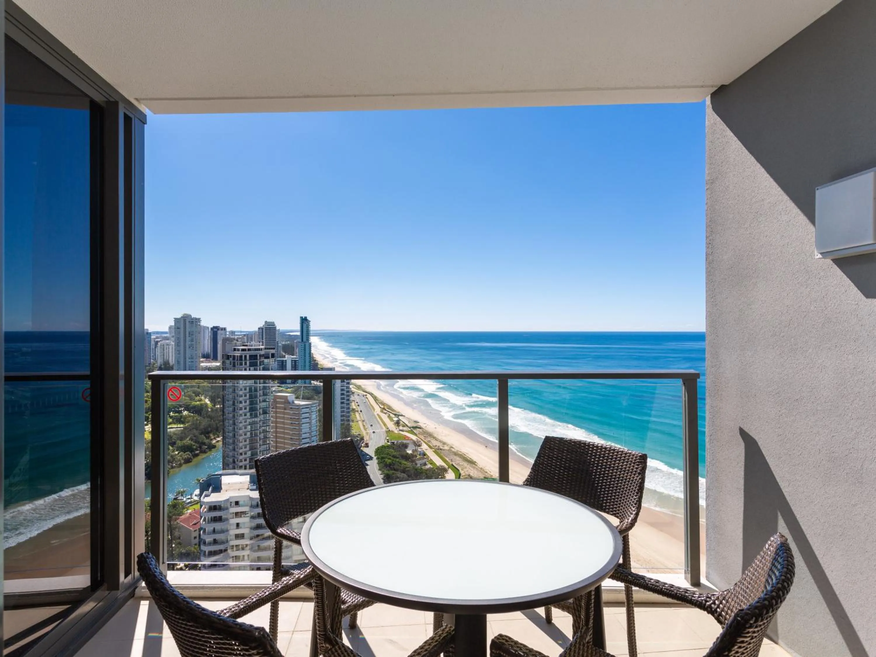 Serain Residences On Surfers