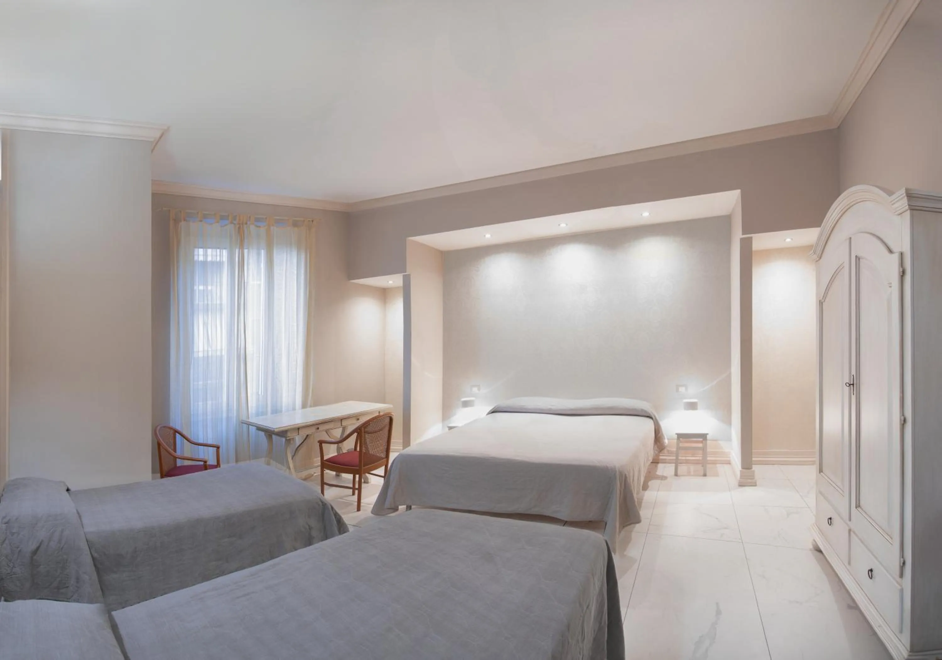 Photo of the whole room, Bed in Albergo La Villetta