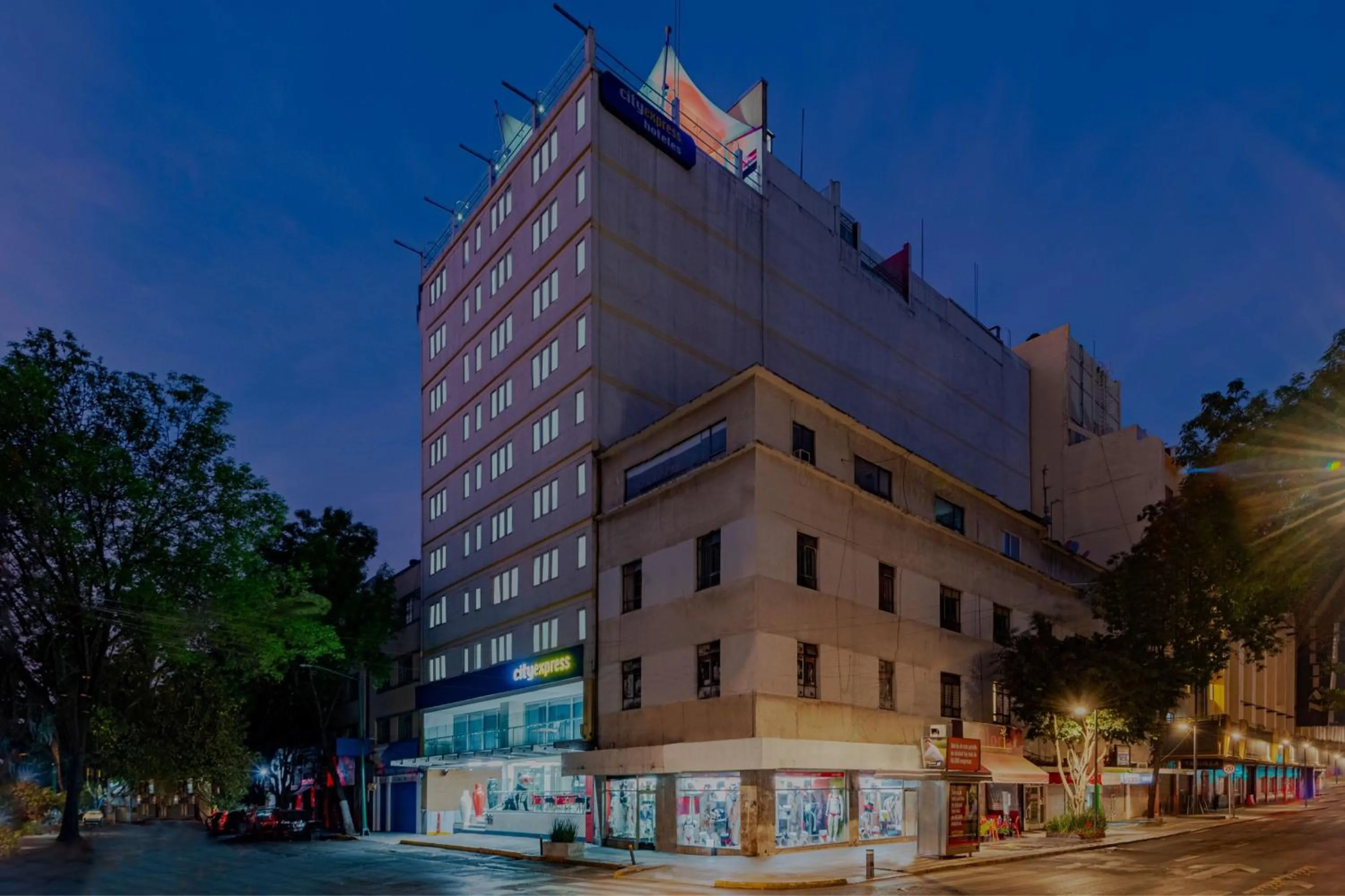 Property building in City Express by Marriott Ciudad de México Alameda