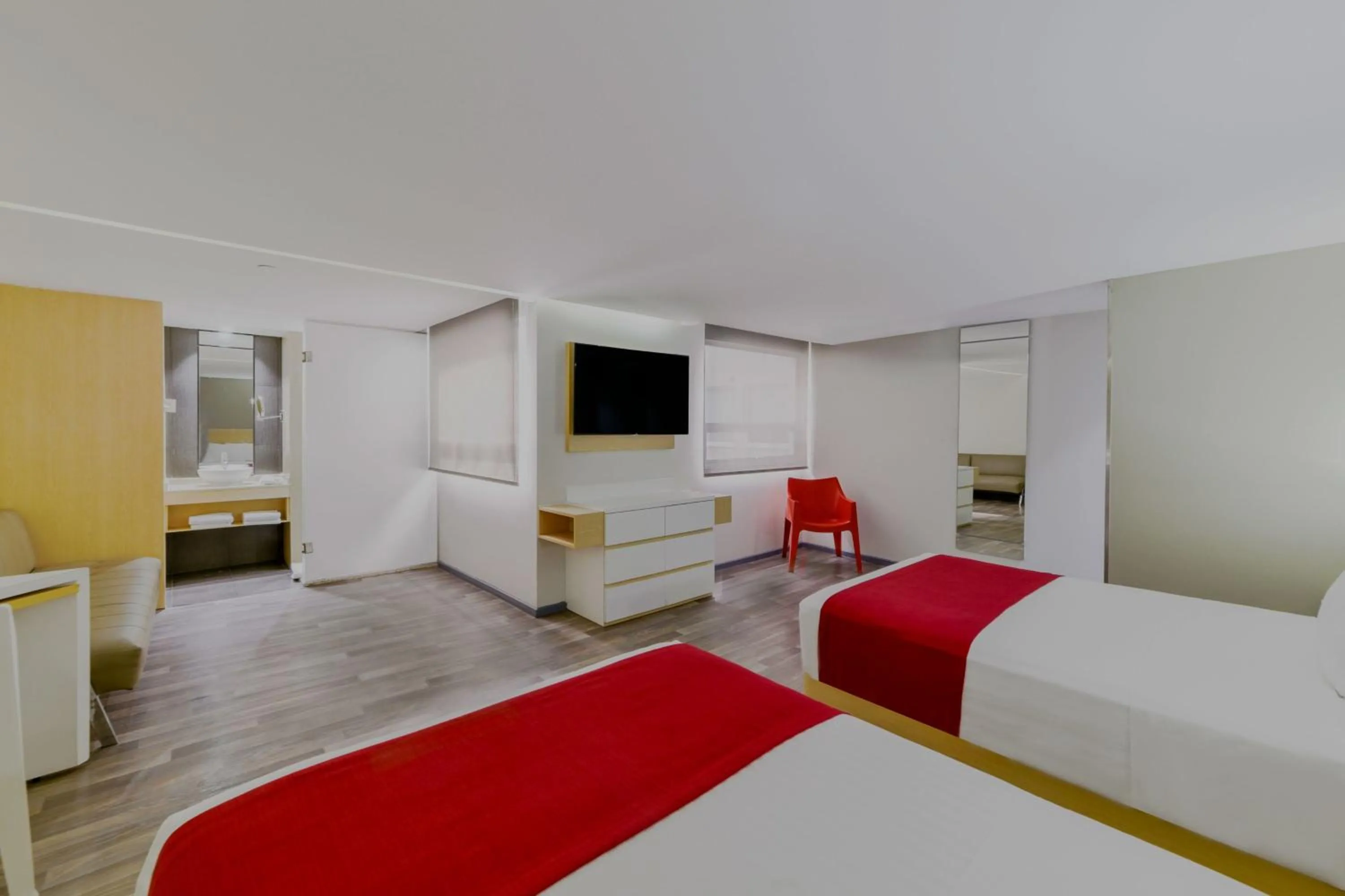 Photo of the whole room, Bed in City Express by Marriott Ciudad de México Alameda