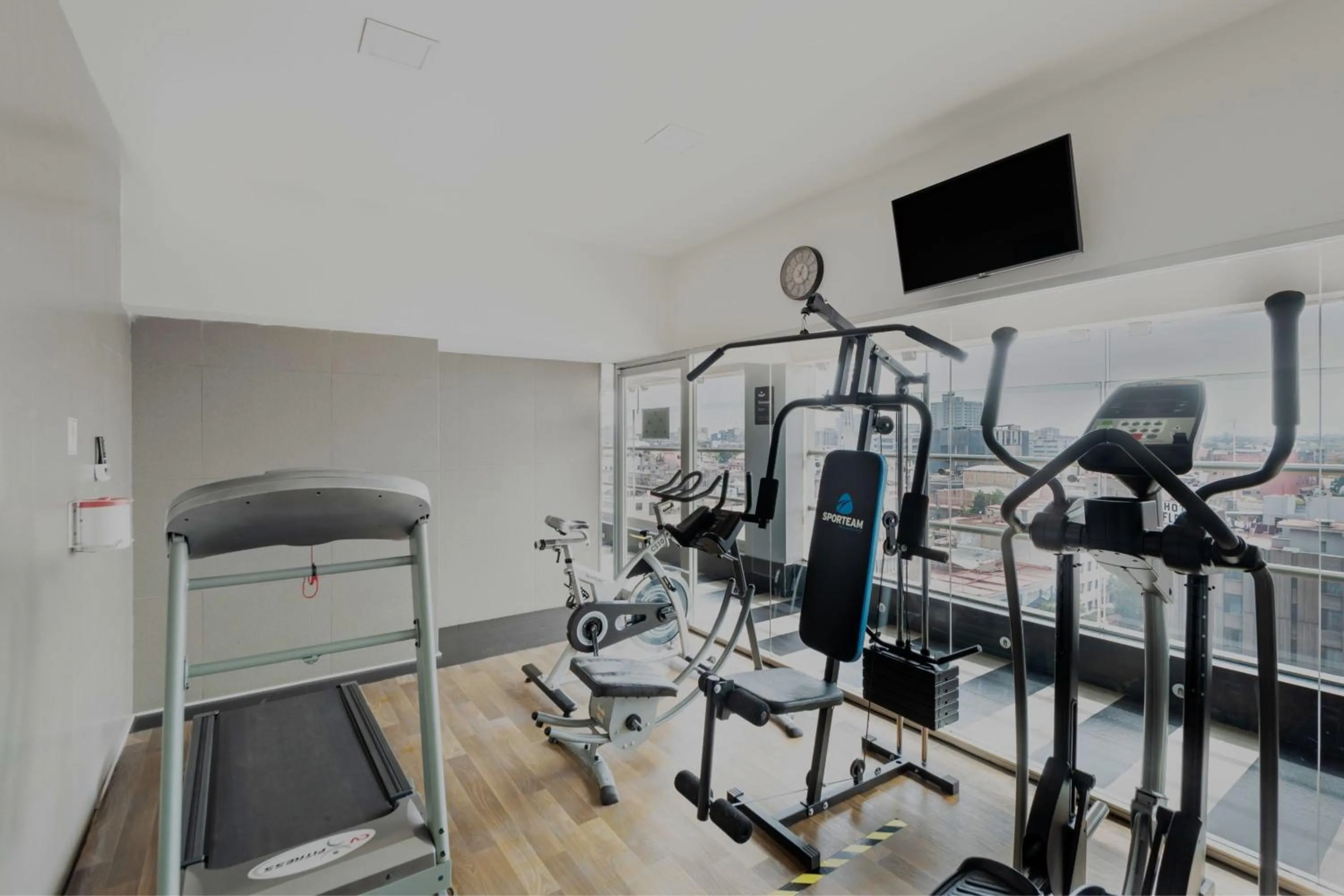 Fitness centre/facilities in City Express by Marriott Ciudad de México Alameda