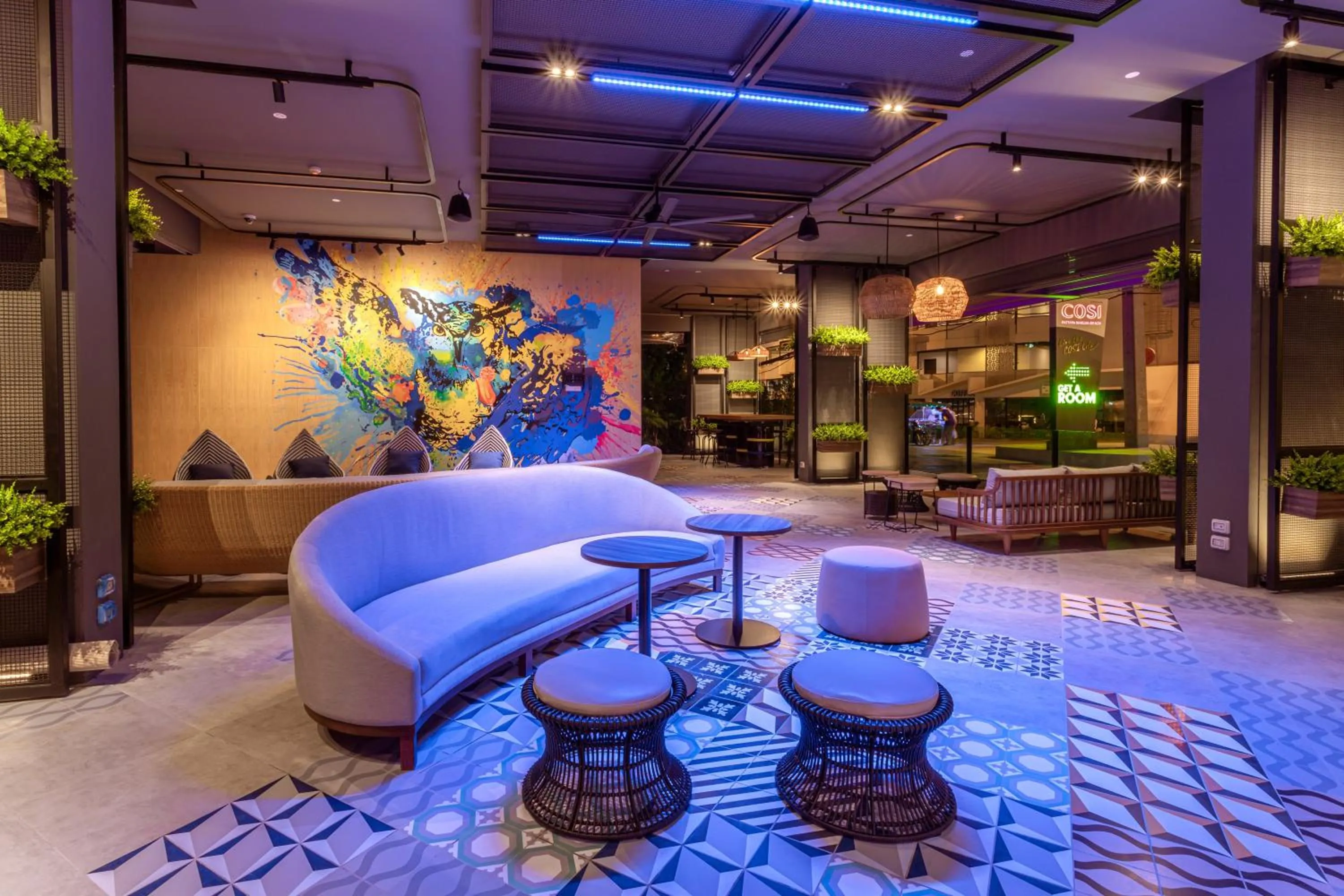 Lobby or reception in COSI Pattaya Wong Amat Beach - SHA Plus Certified