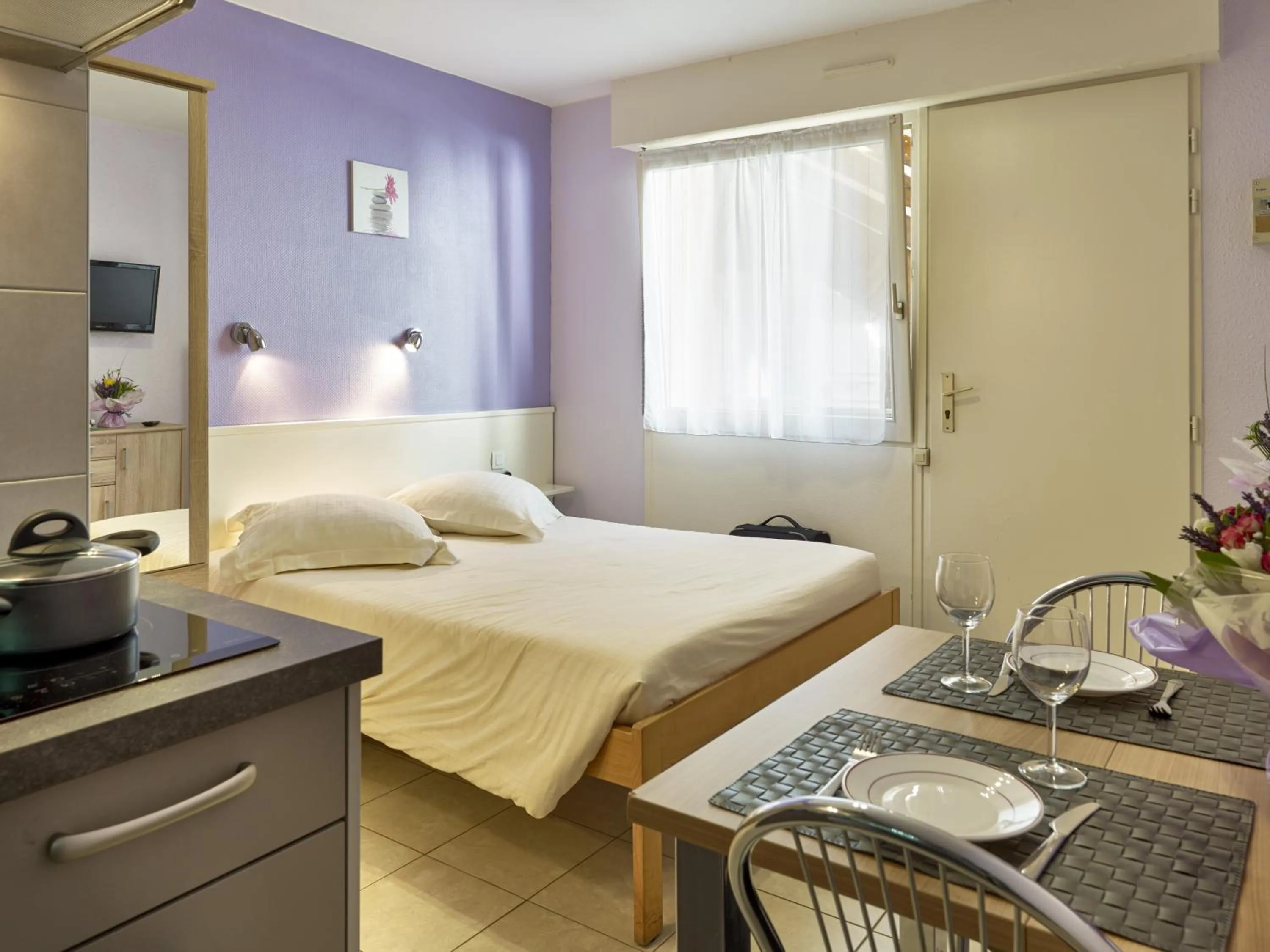 Bed in Grands Chênes du Parc