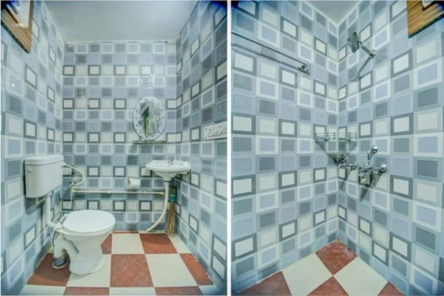 Bathroom in Nandini Homestay