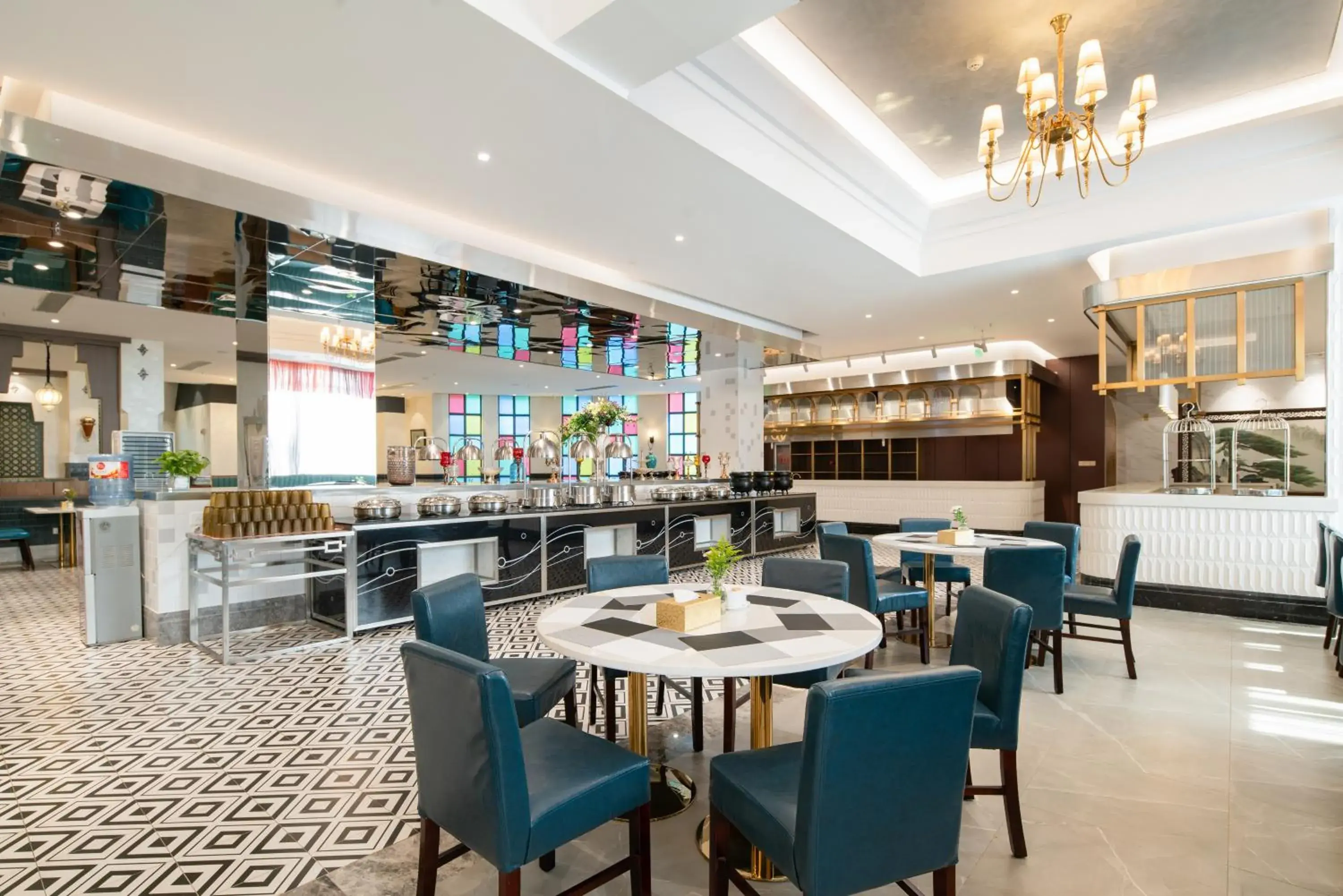 Restaurant/places to eat in Yun'an Huidu Hotel Restaurant/places to eat in Yun'an Huidu Hotel