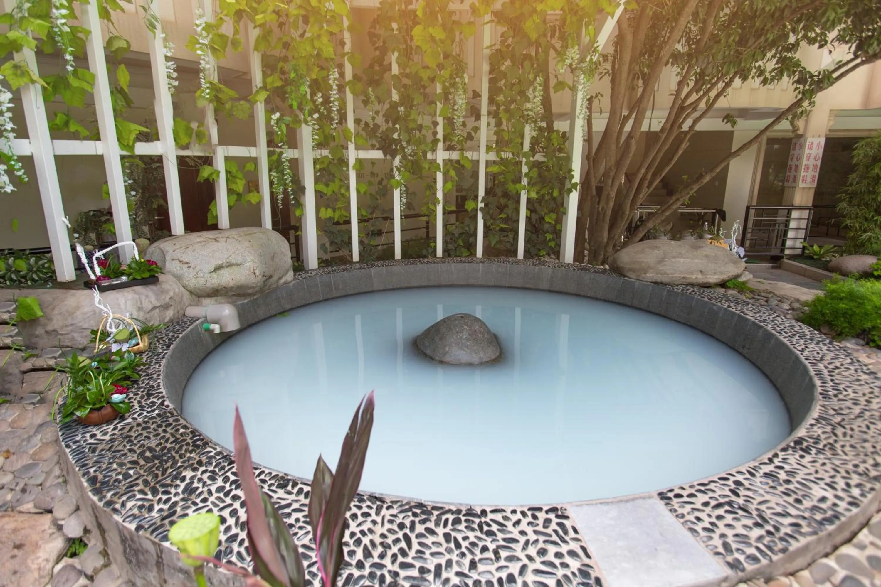 Property building in Yun'an Huidu Hotel