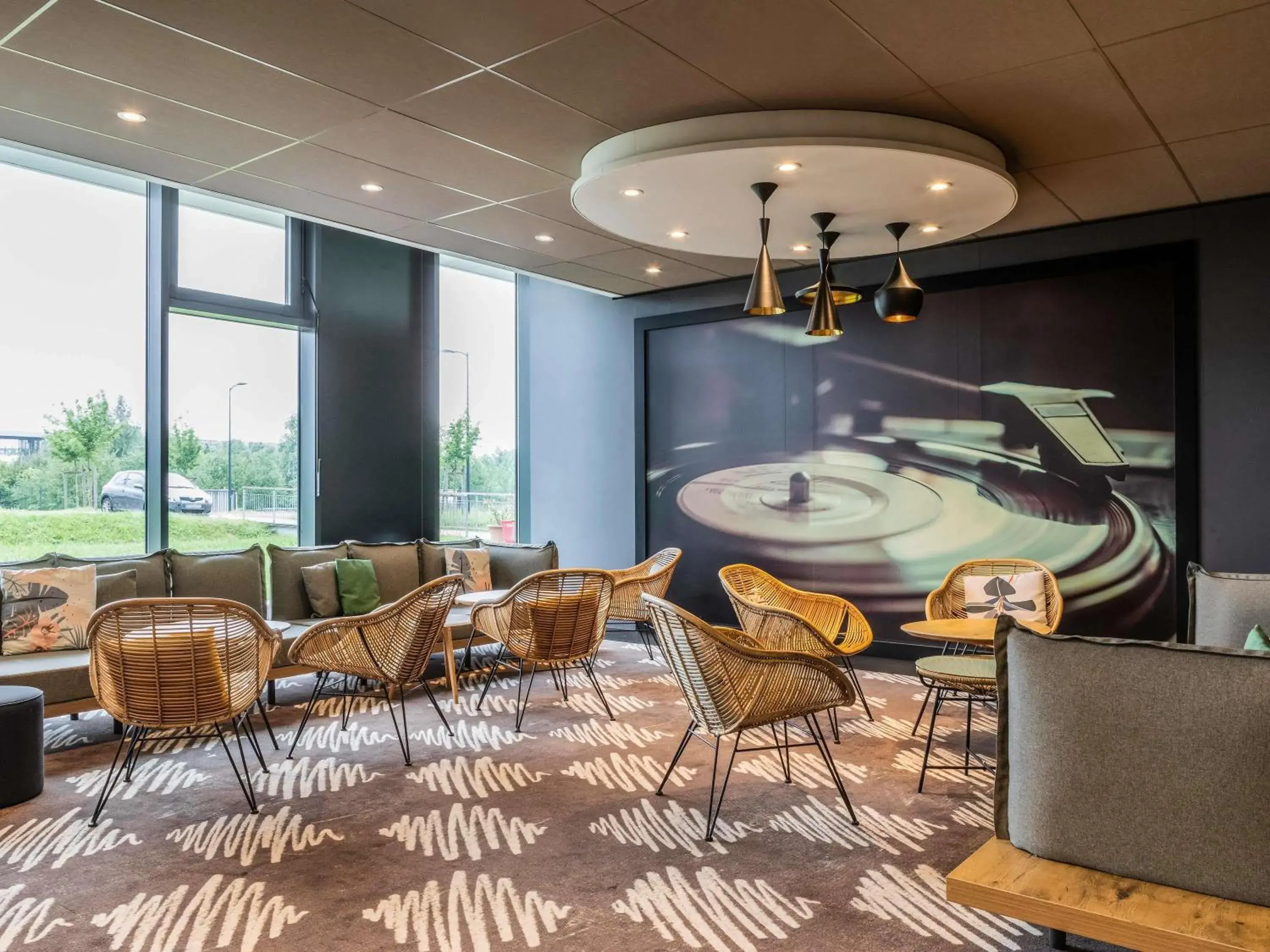 Lounge or bar in ibis budget Gonesse Le Bourget Lounge or bar in ibis budget Gonesse Le Bourget