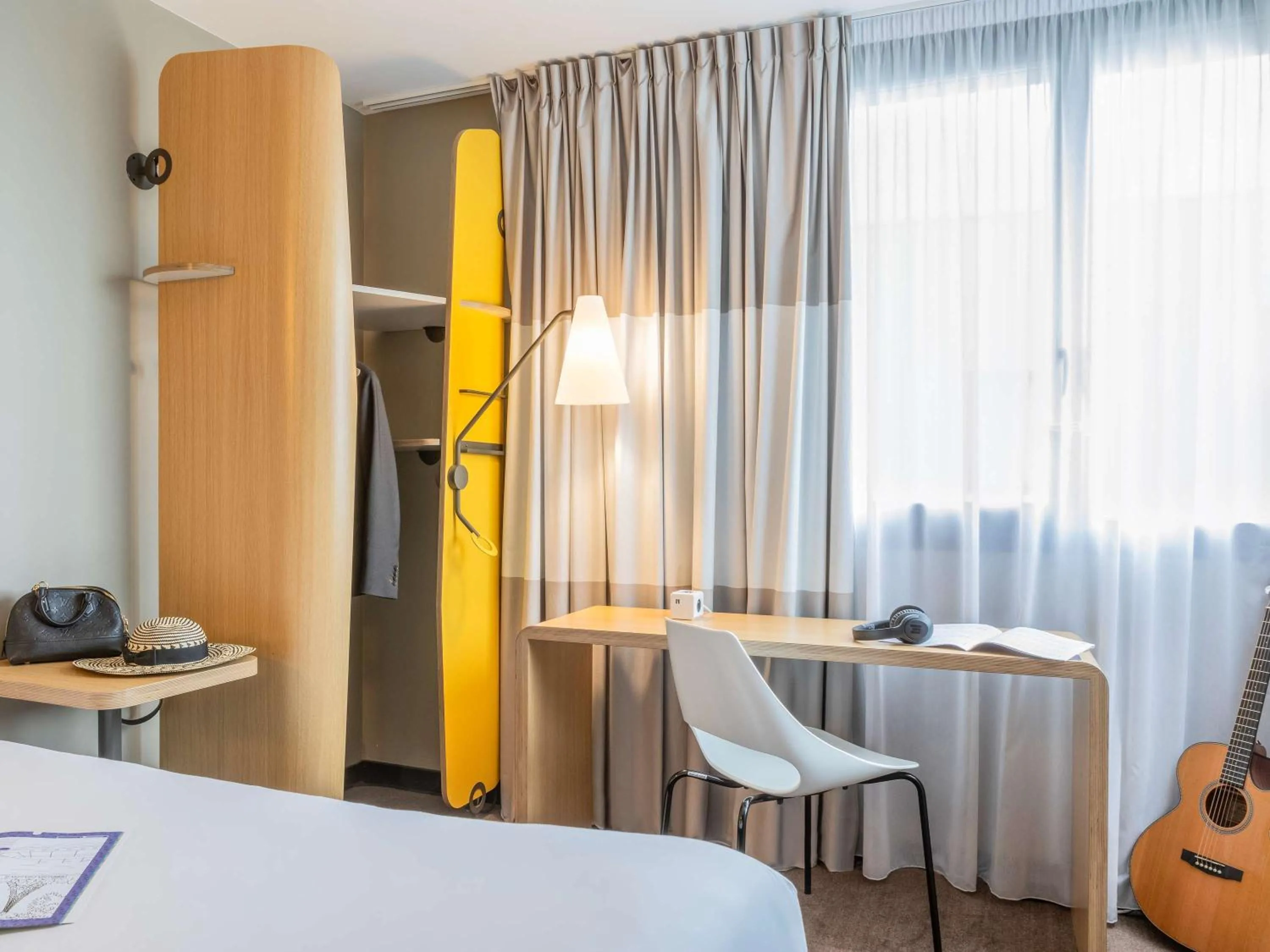 Bedroom, Bed in ibis Gonesse Le Bourget