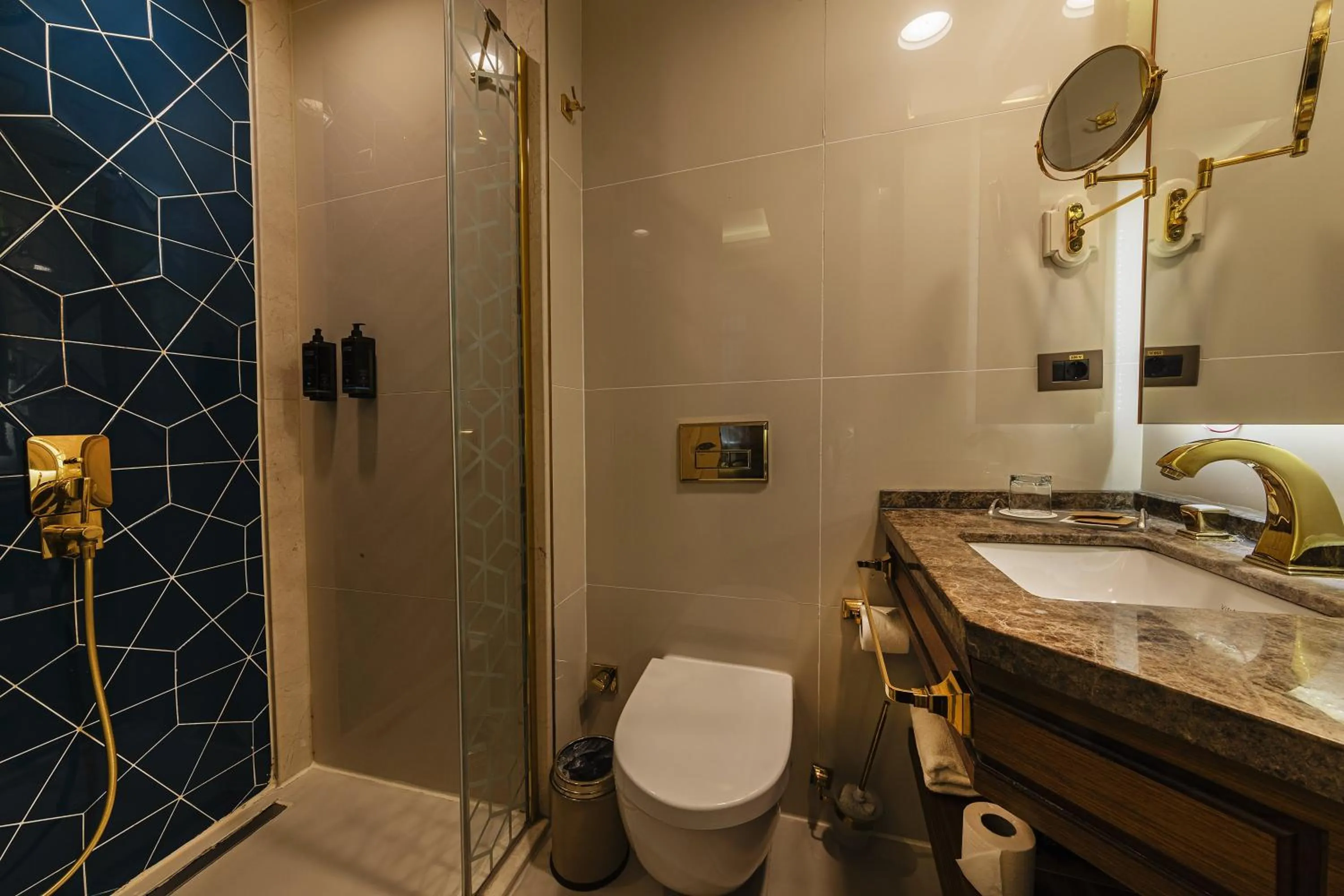Bathroom in Mercure Istanbul Sirkeci
