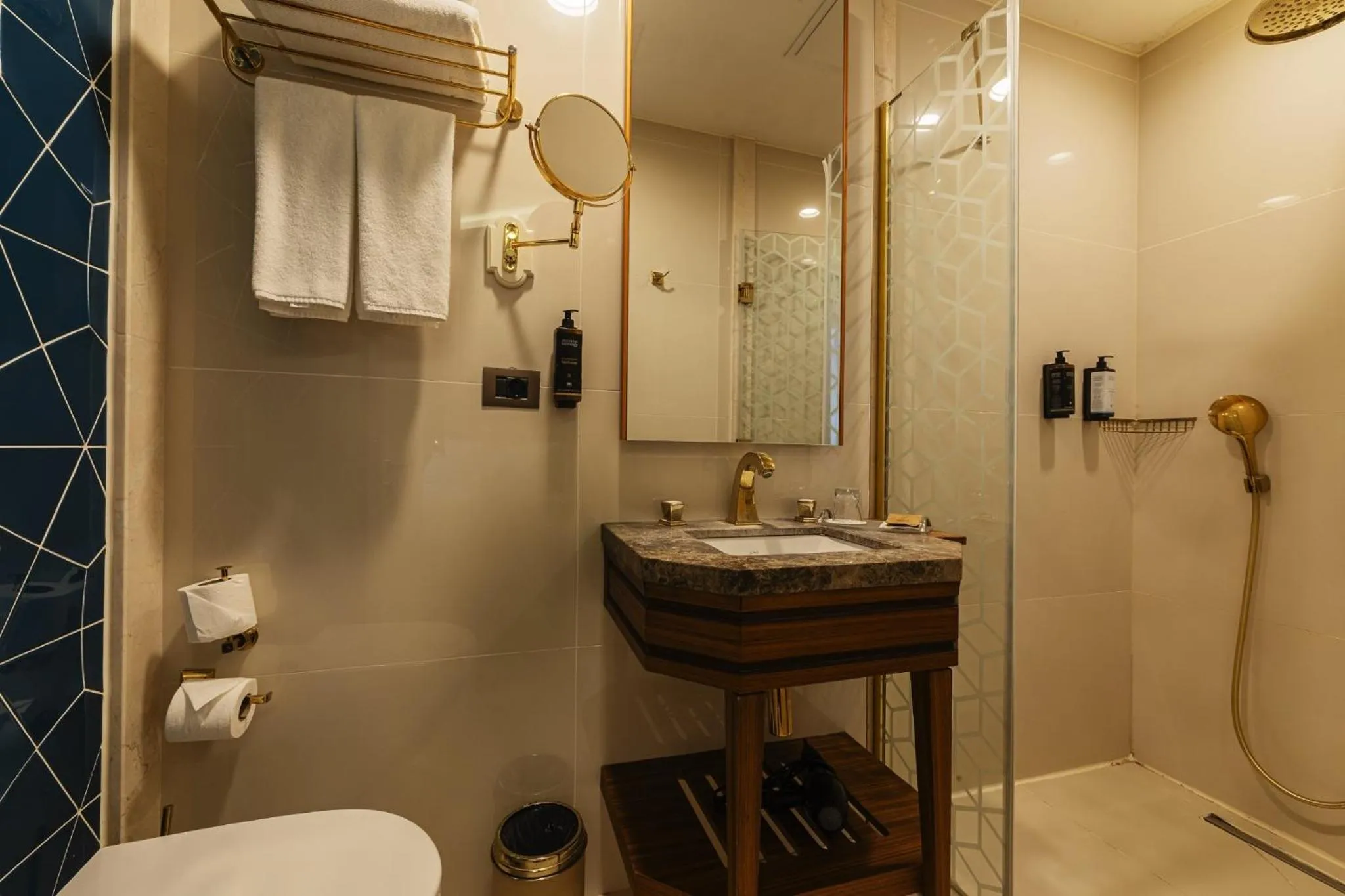 Bathroom in Mercure Istanbul Sirkeci