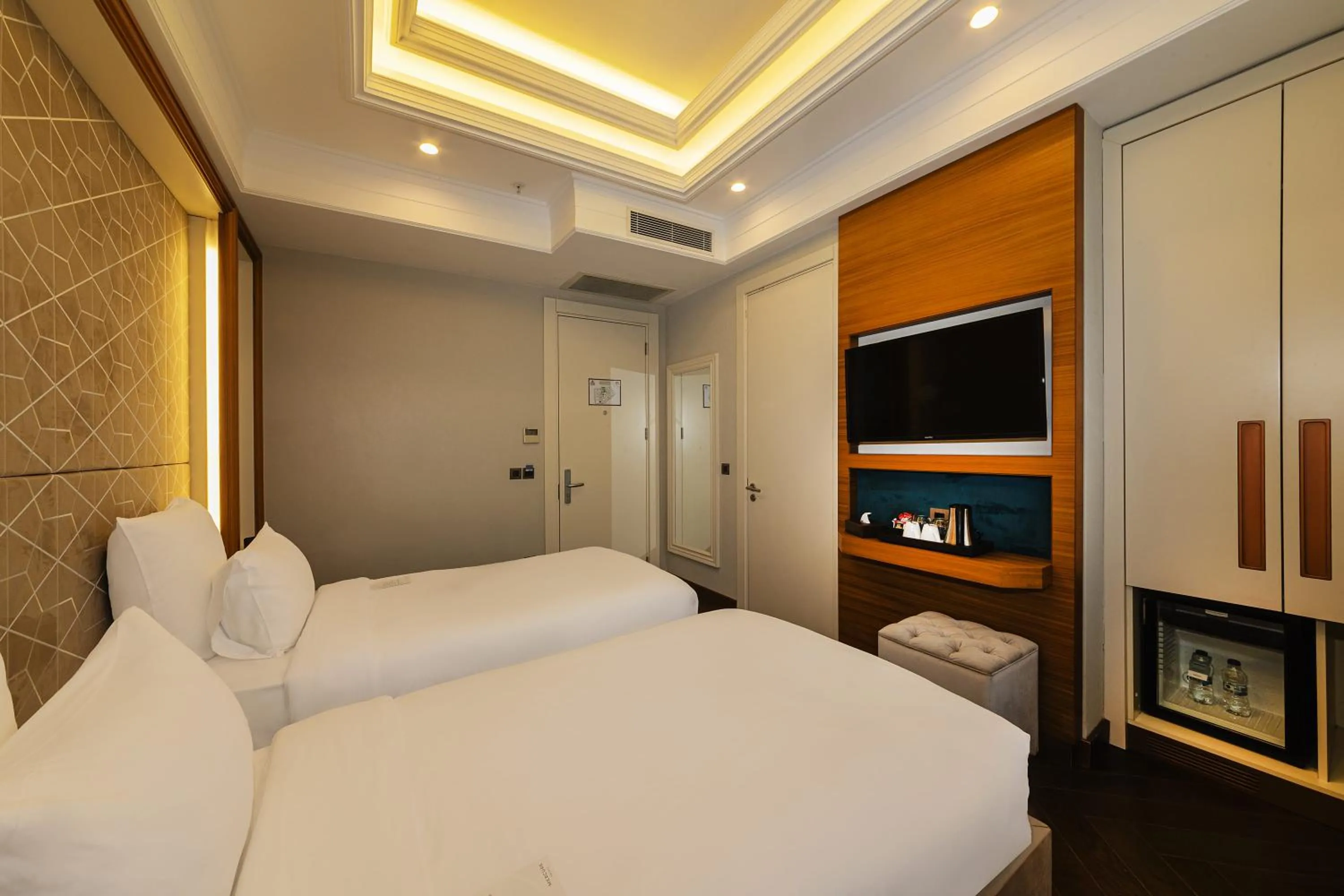 Family, Bed in Mercure Istanbul Sirkeci