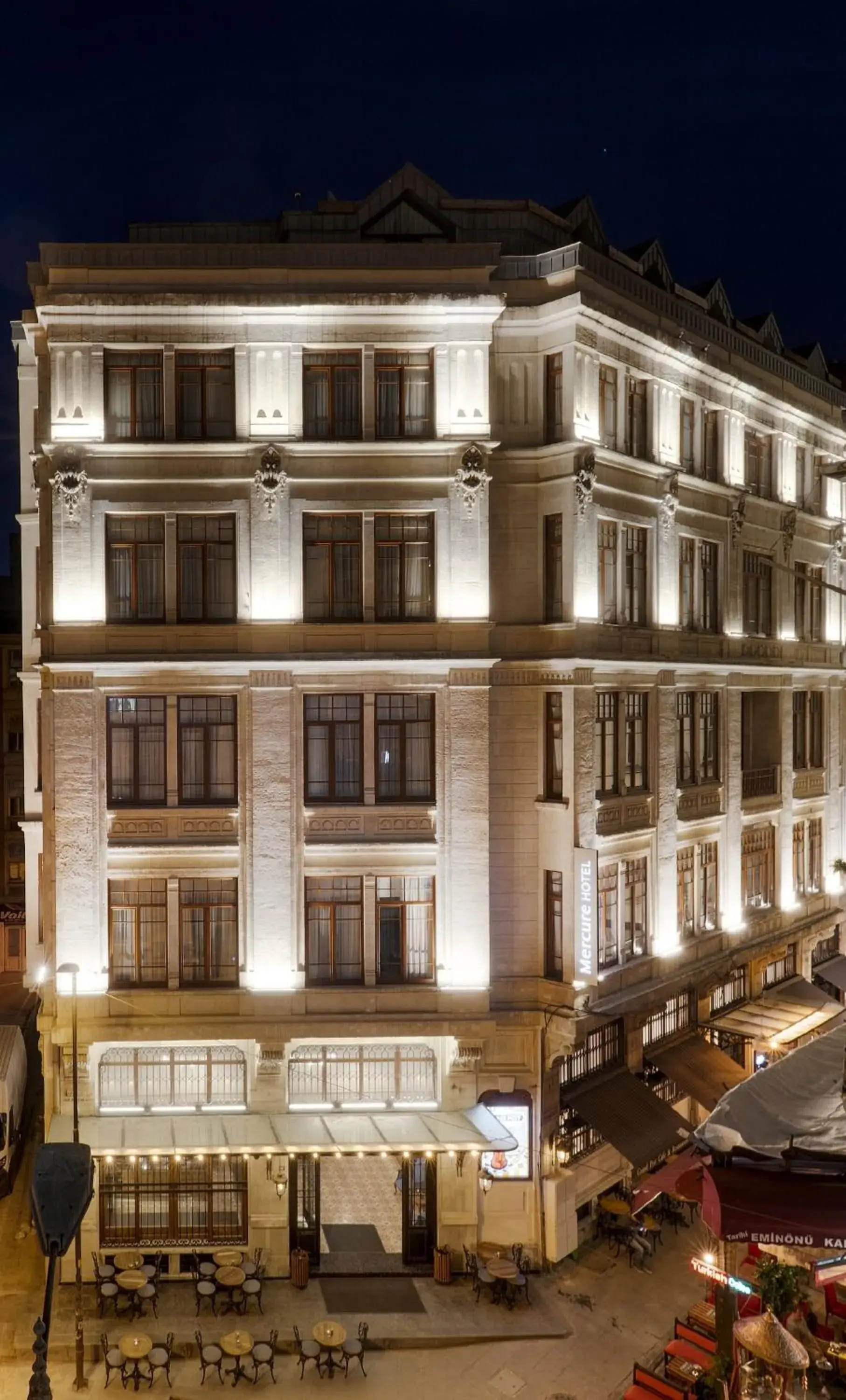 Property building in Mercure Istanbul Sirkeci Property building in Mercure Istanbul Sirkeci