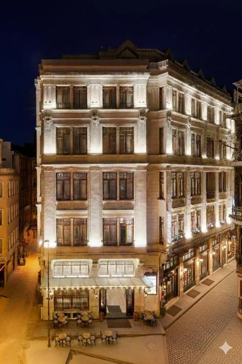 Property building in Mercure Istanbul Sirkeci