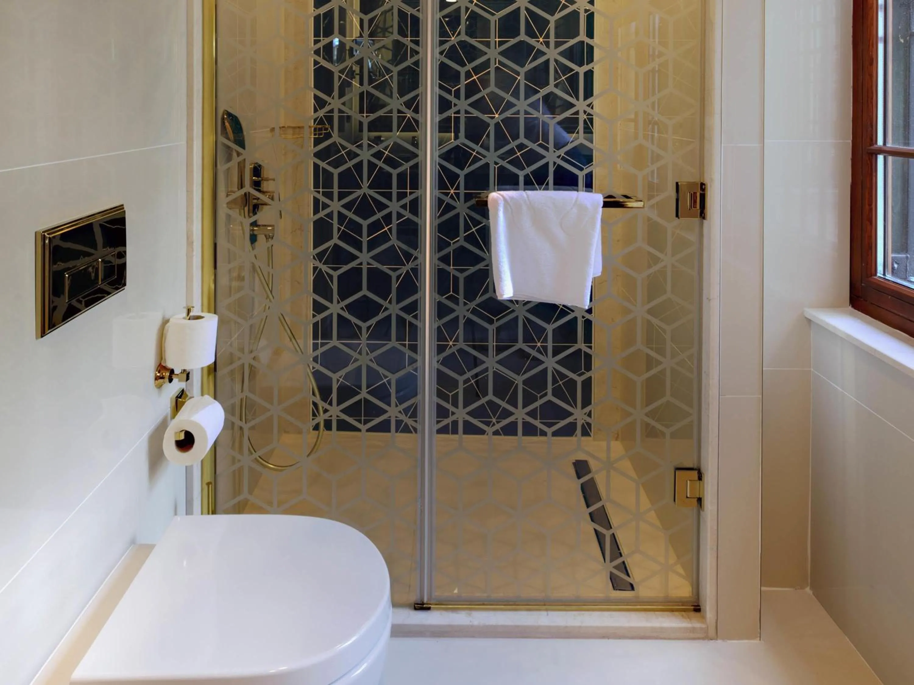 Bedroom in Mercure Istanbul Sirkeci