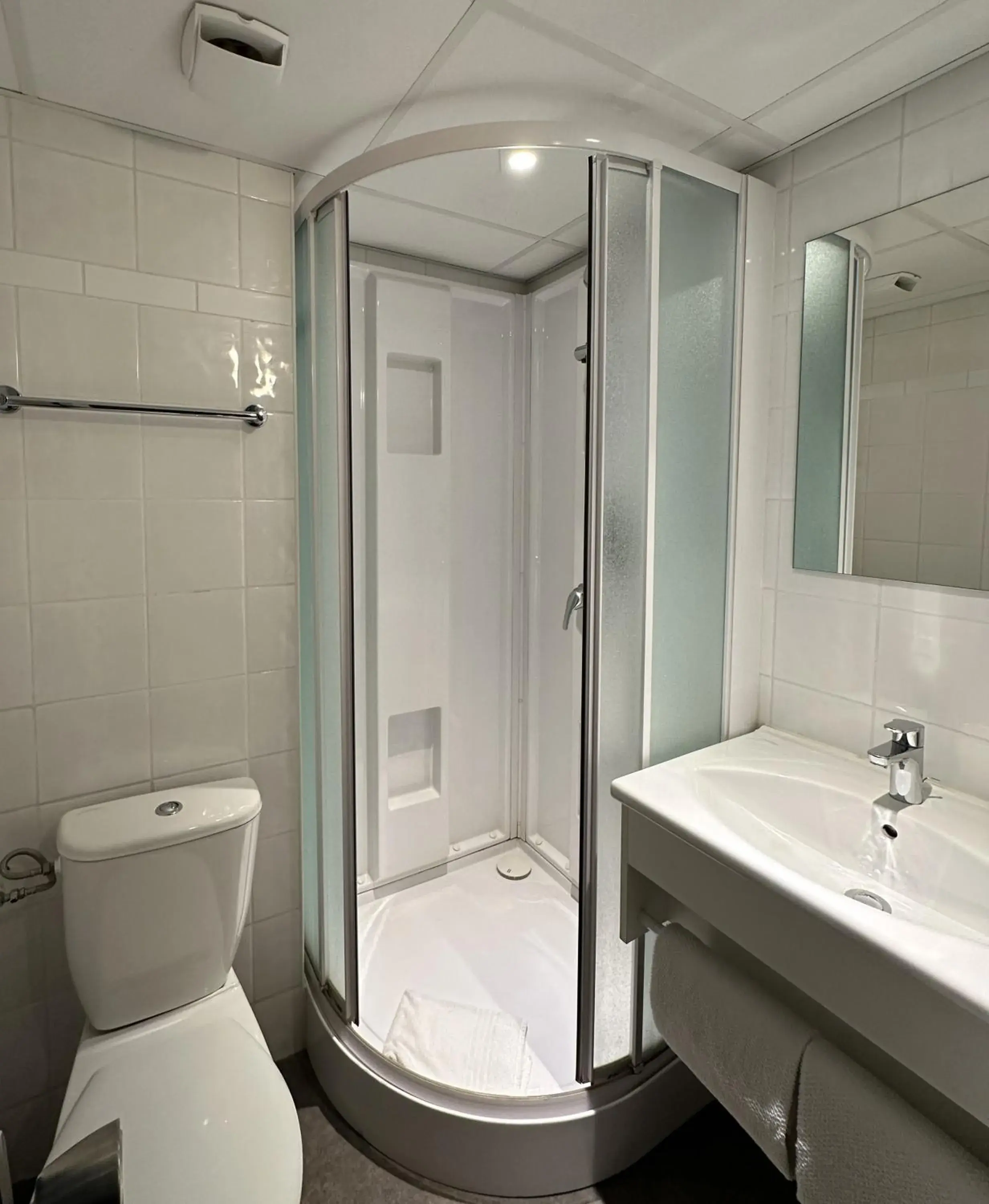 Standard Double Room in ibis budget Cahors Standard Double Room in ibis budget Cahors