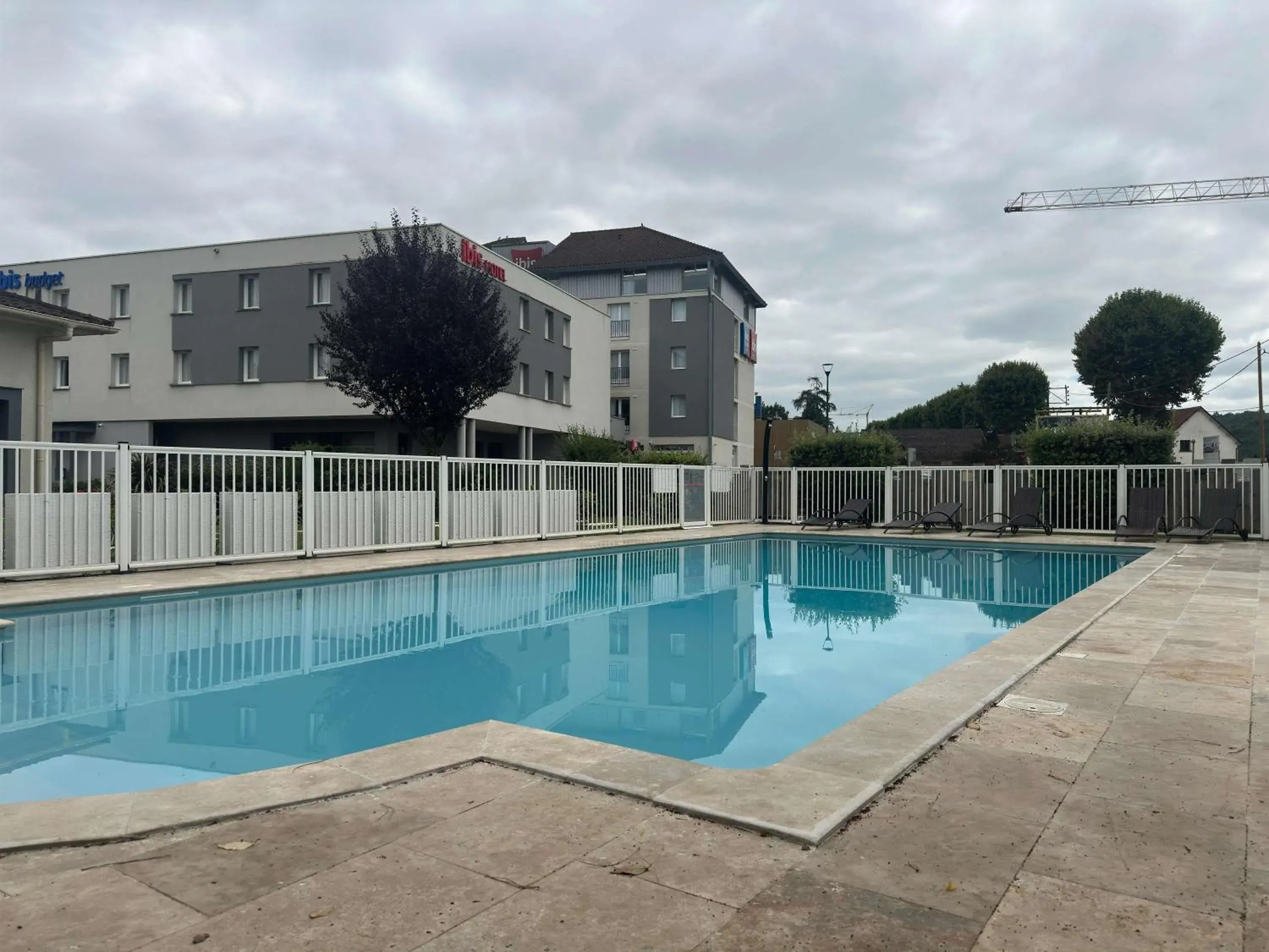 Pool view in ibis Cahors Pool view in ibis Cahors