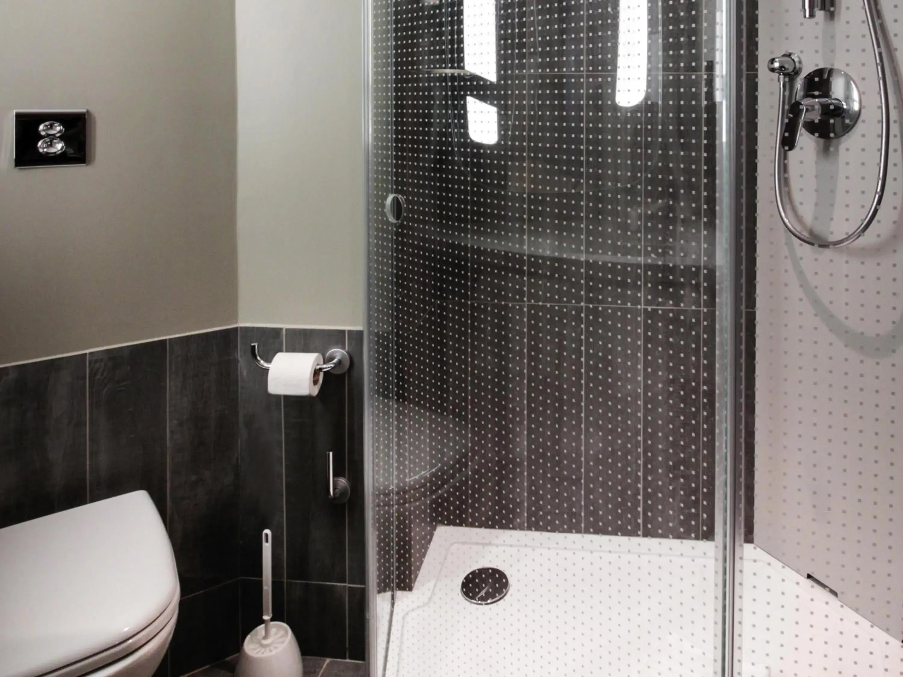 Bedroom in ibis Cahors Bedroom in ibis Cahors