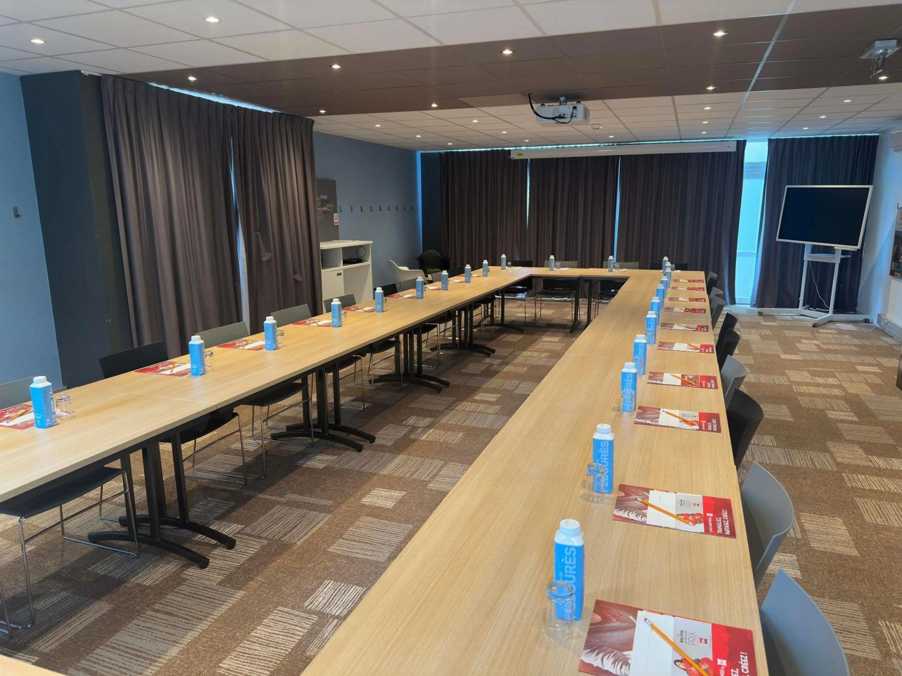 Meeting/conference room in ibis Cahors