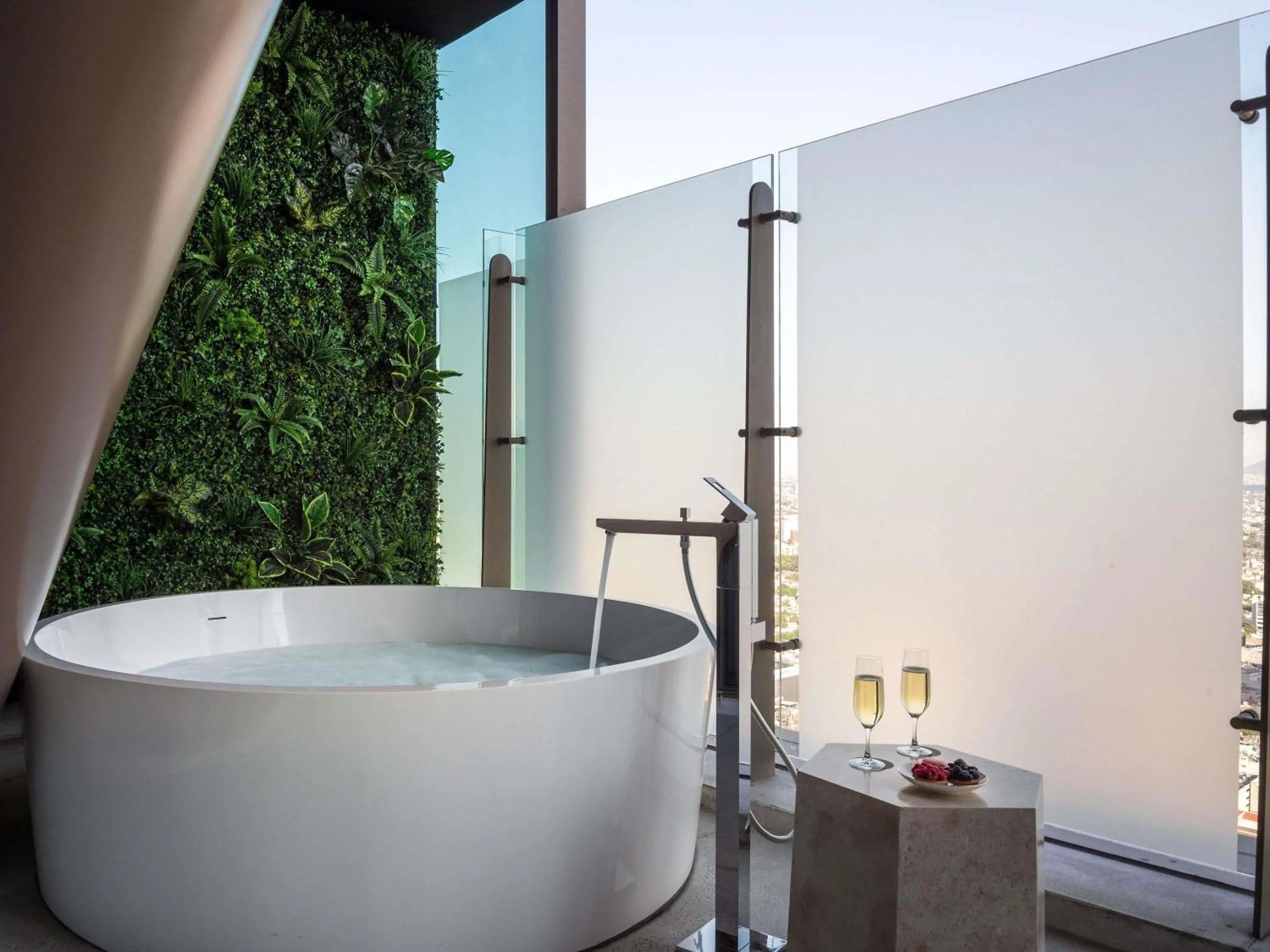 Photo of the whole room in Sofitel Mexico City Reforma