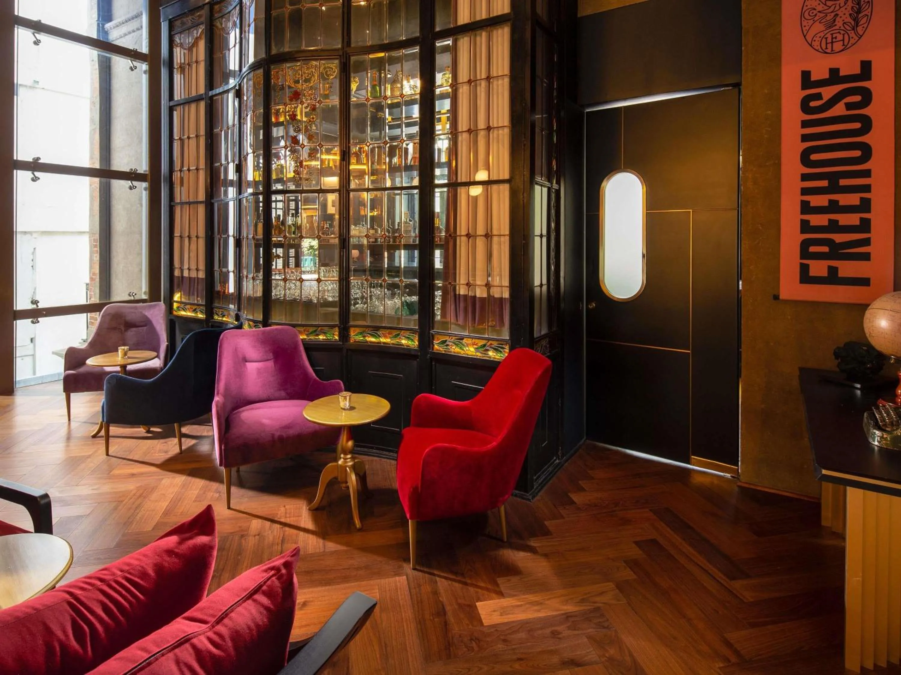 Lounge or bar in Sofitel Mexico City Reforma