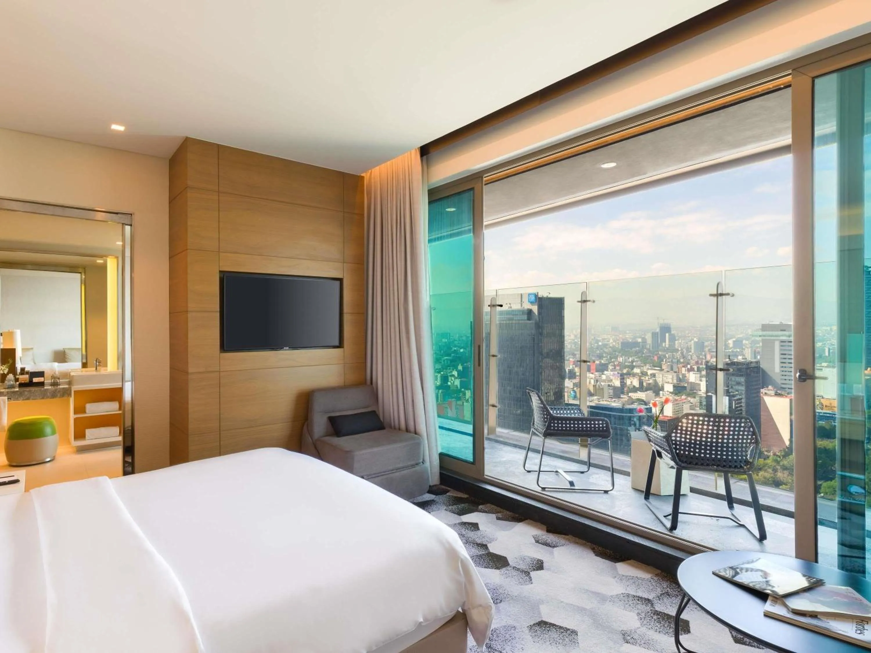 Bedroom, Bed in Sofitel Mexico City Reforma