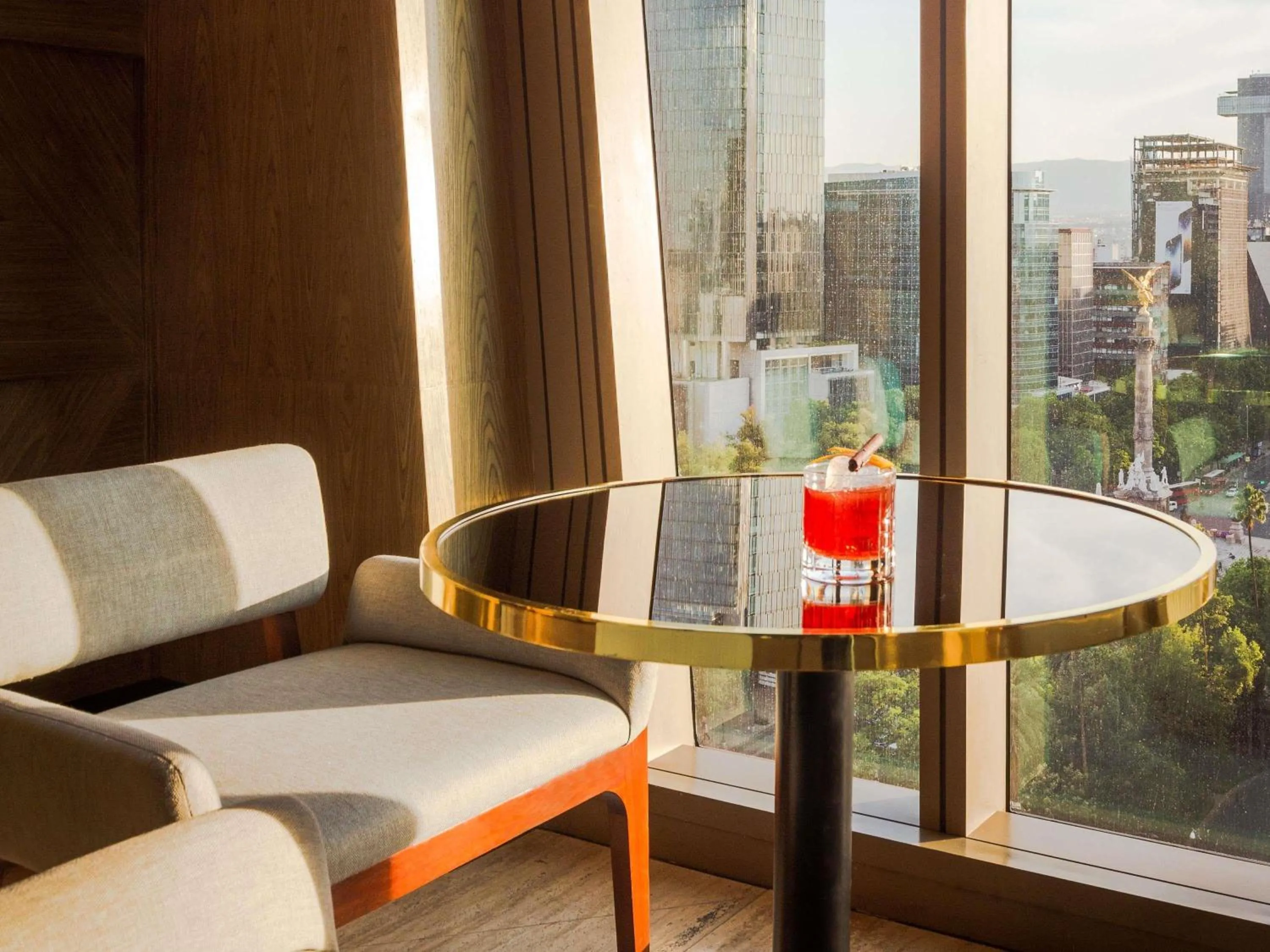 Lounge or bar in Sofitel Mexico City Reforma