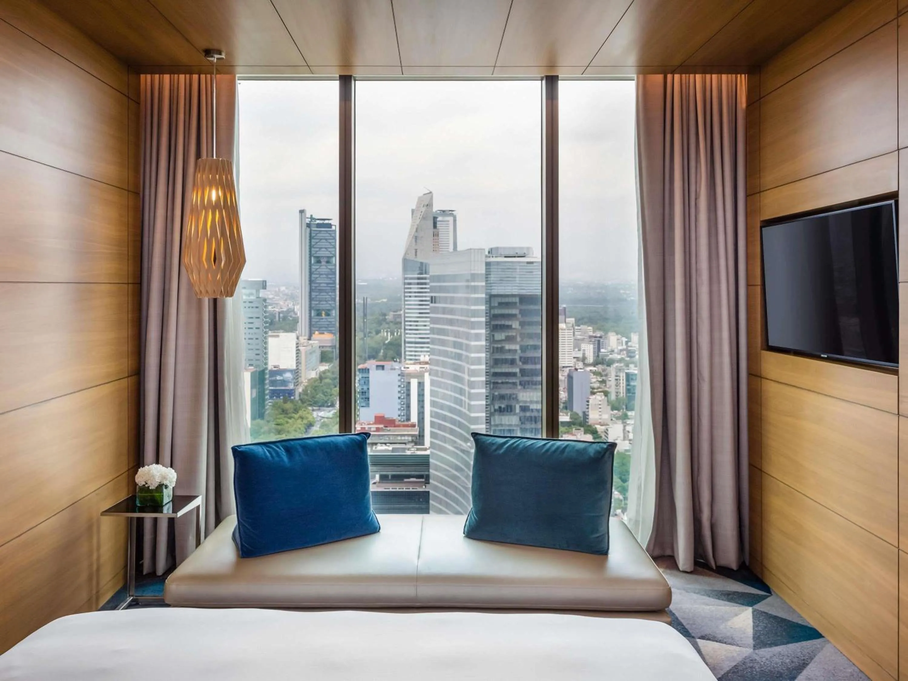 Bedroom, Bed in Sofitel Mexico City Reforma