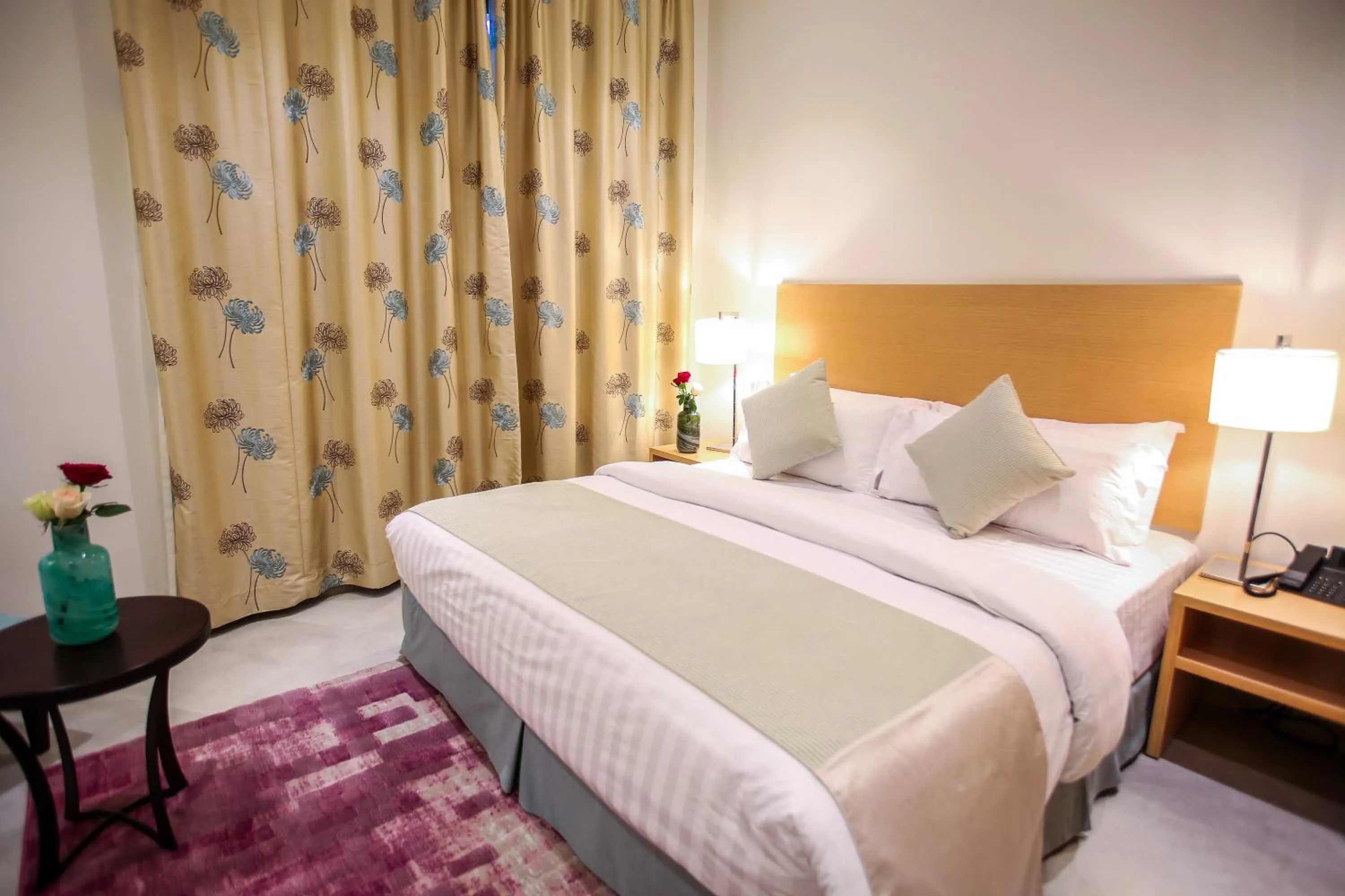 Bed in Tanuma Aram Hospitality - Hotel Apartments