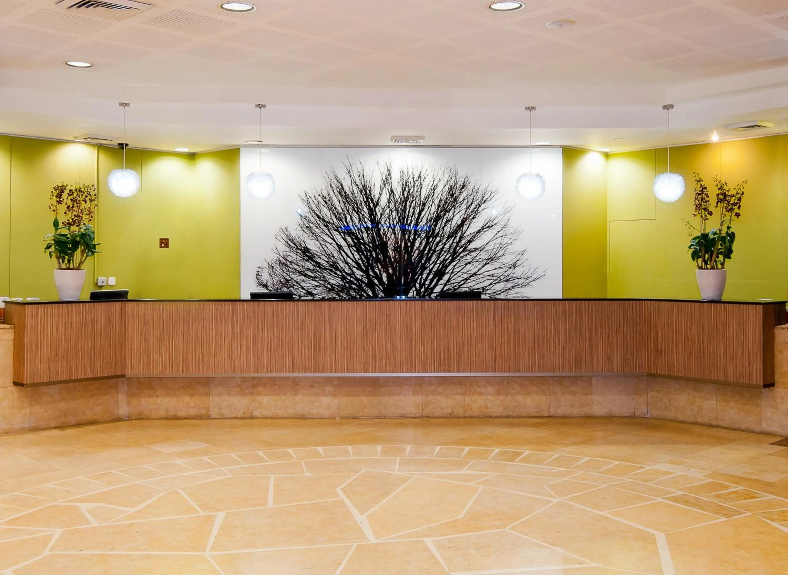 Lobby or reception in Leonardo Club Hotel Dead Sea - All Inclusive